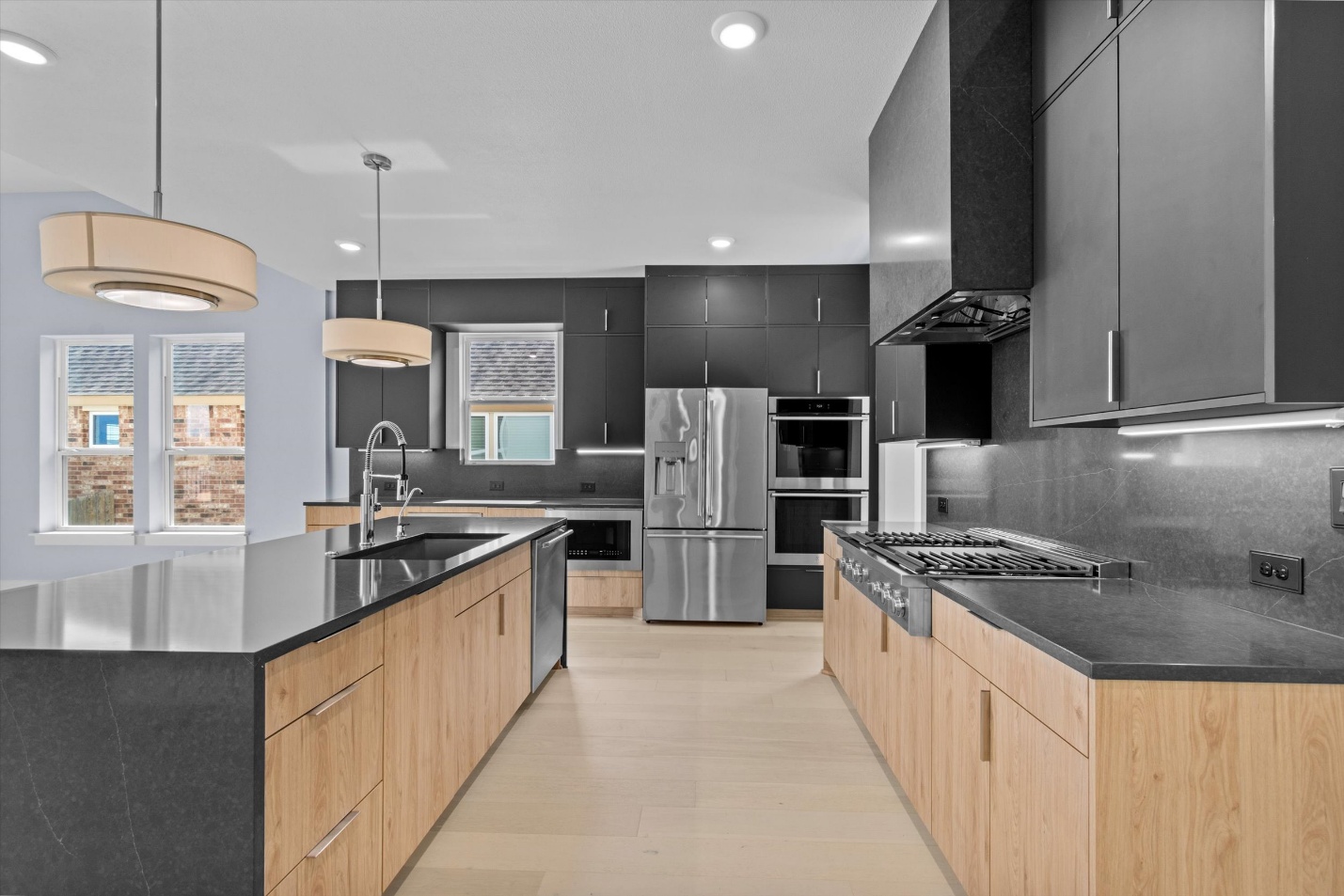 8109 Porto CV — photo