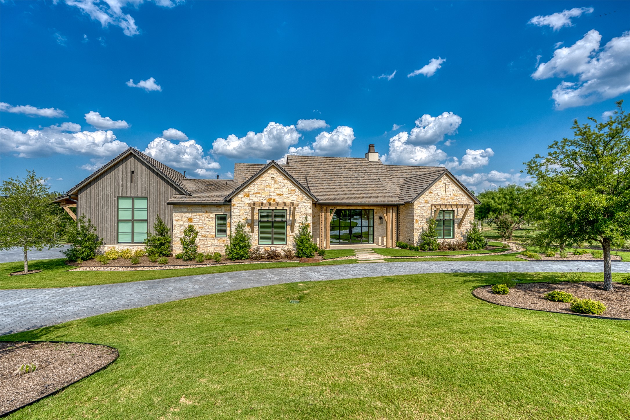 816 The Trails Parkway — photo