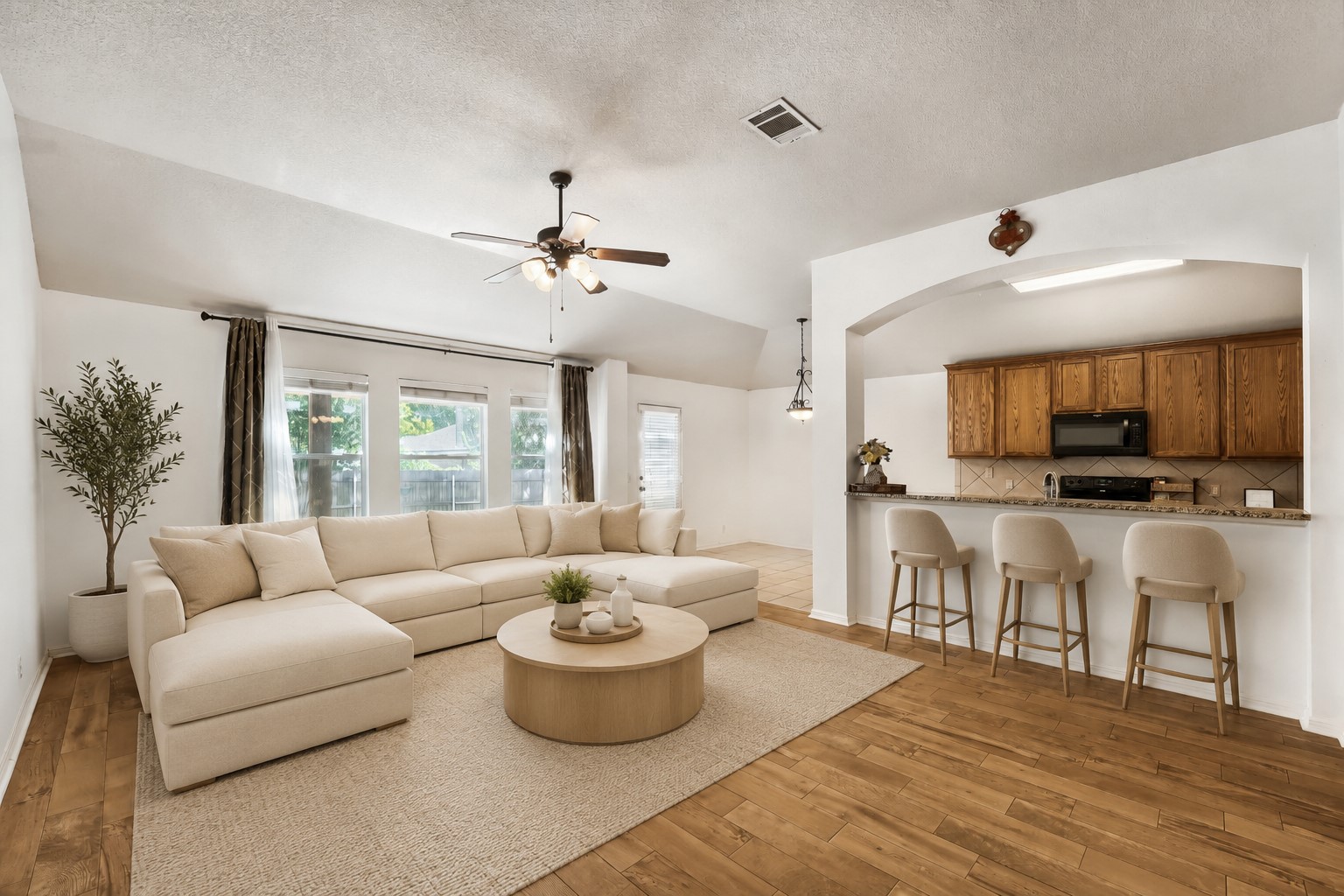 19009 Leigh Ln — photo