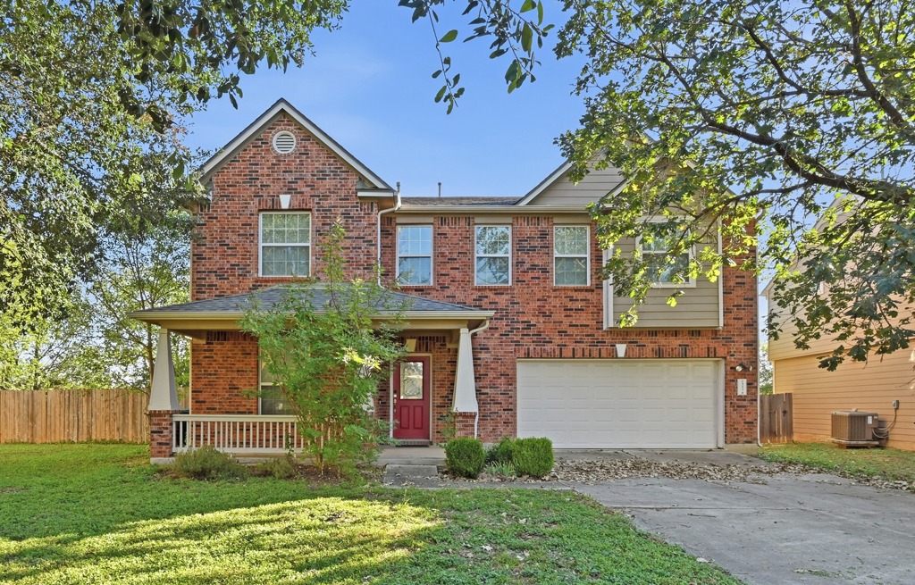 1353 Beechwood Dr — photo