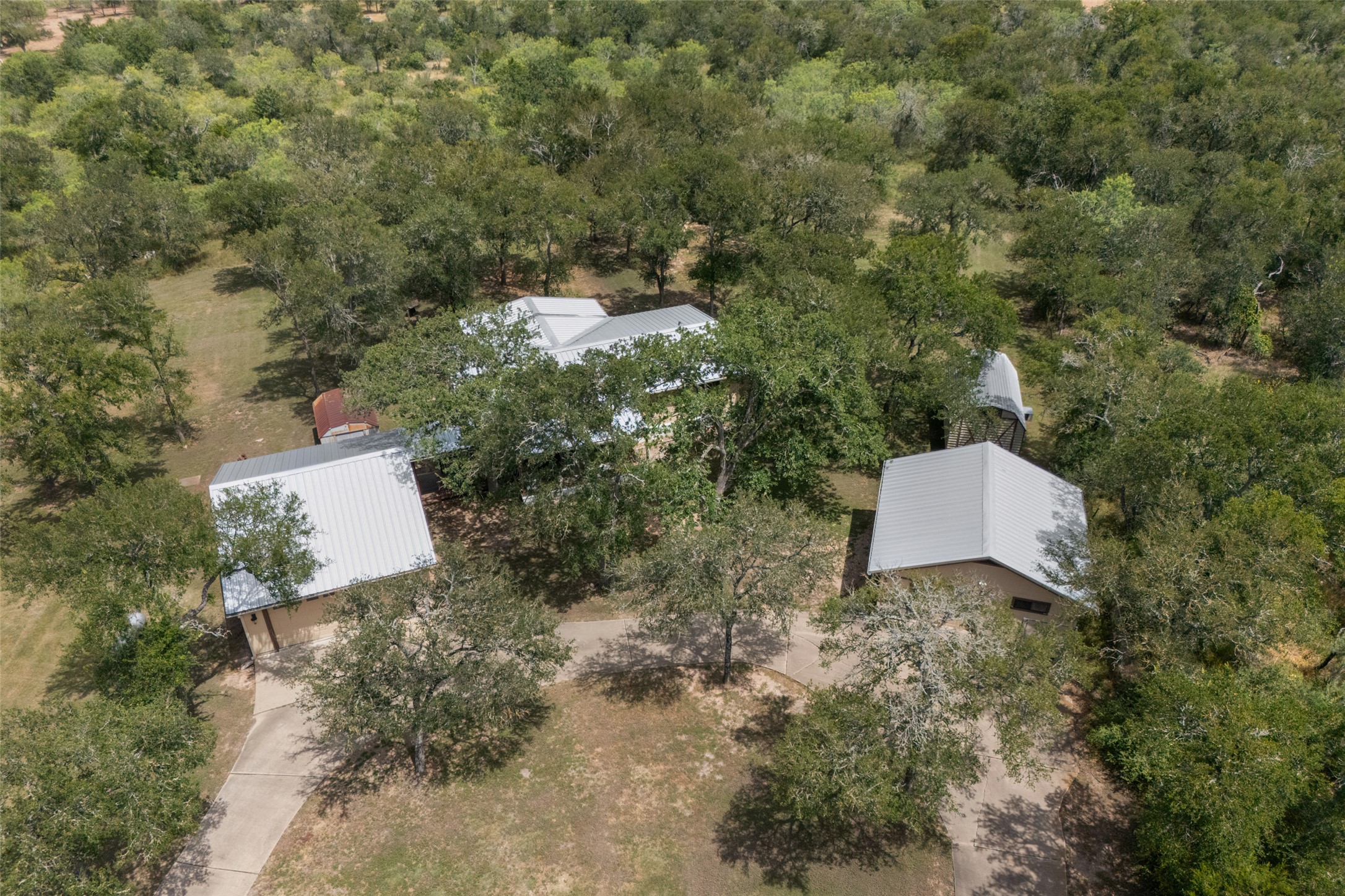 153 Saldana Dr — photo