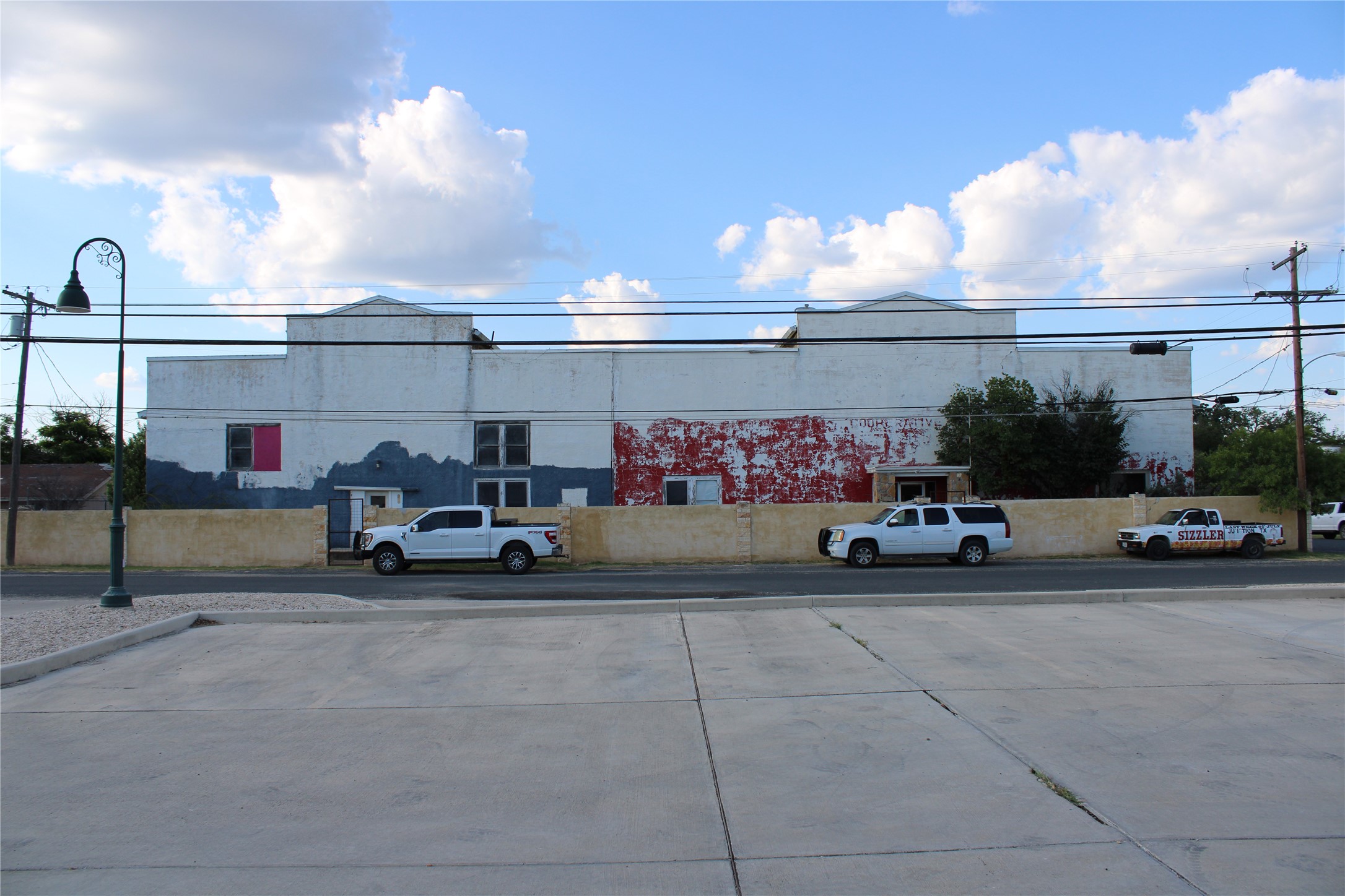 702 Pecan St — photo
