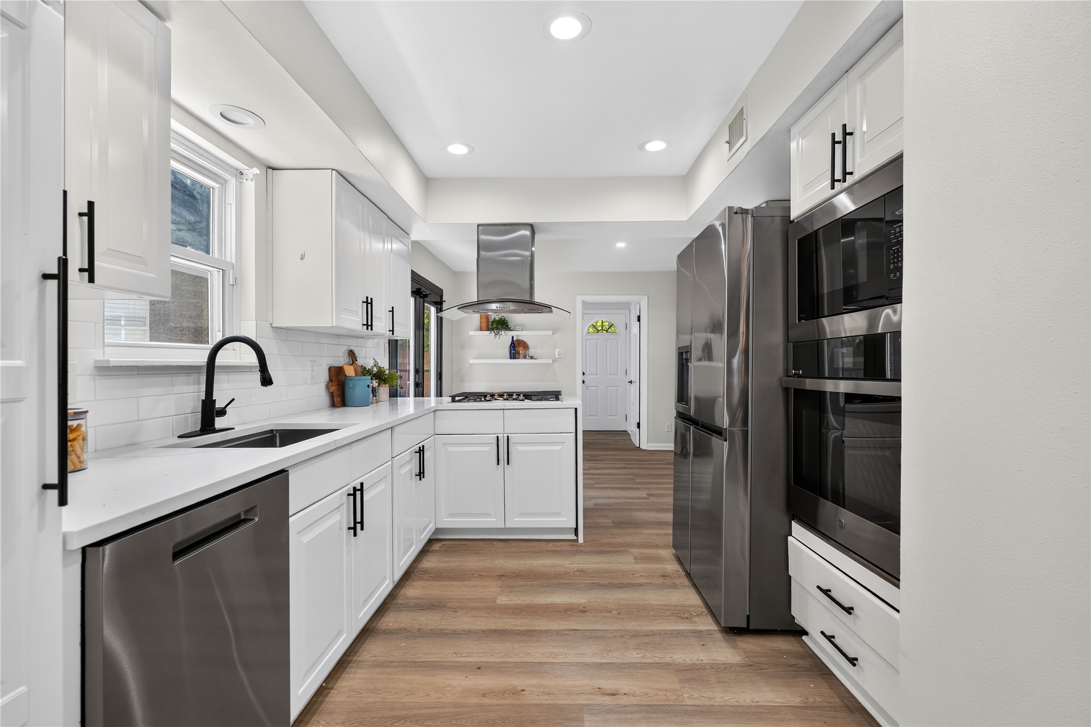 3105 Borden Road, Austin, TX 78757 — photo 3