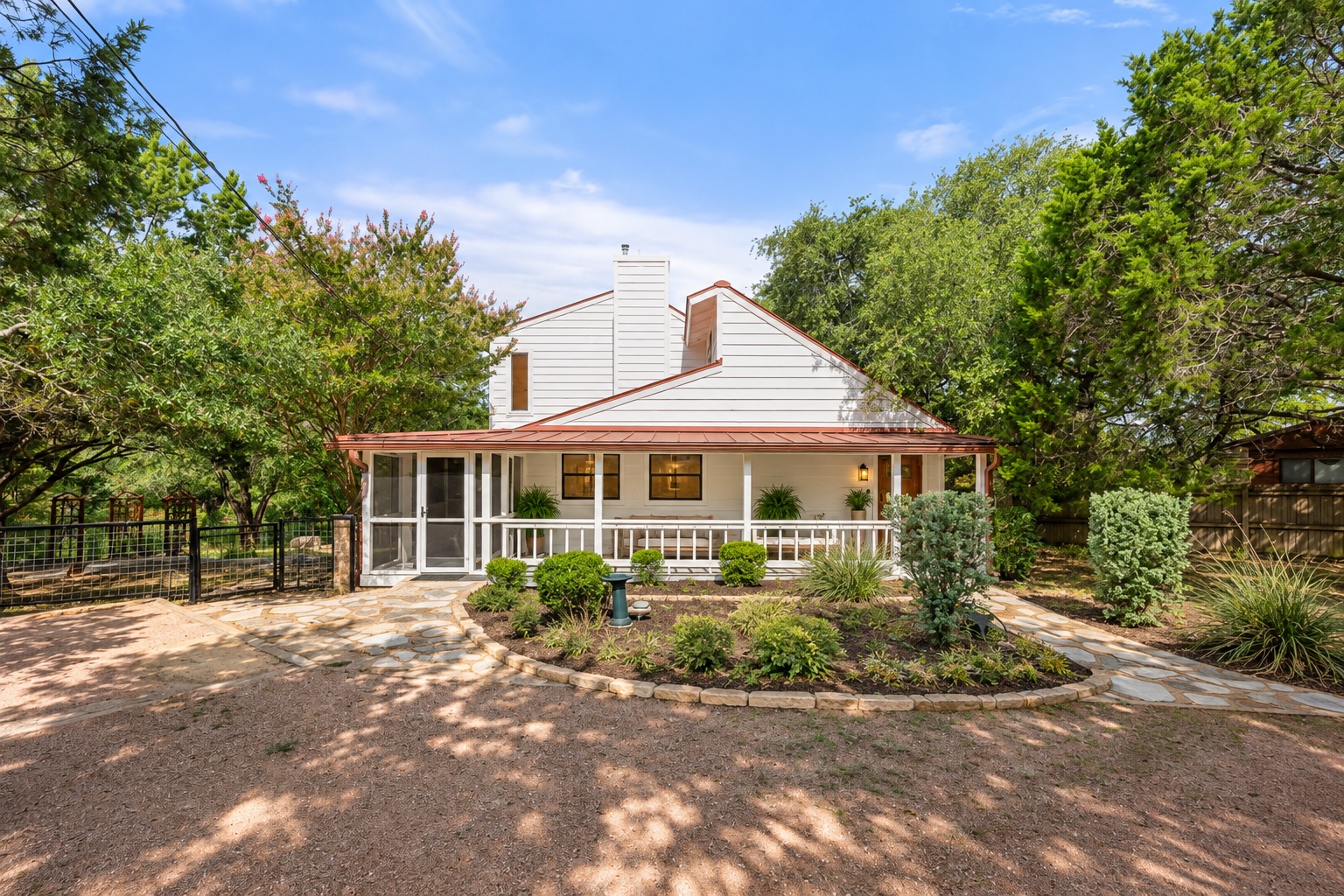 131 Belle Dr — photo