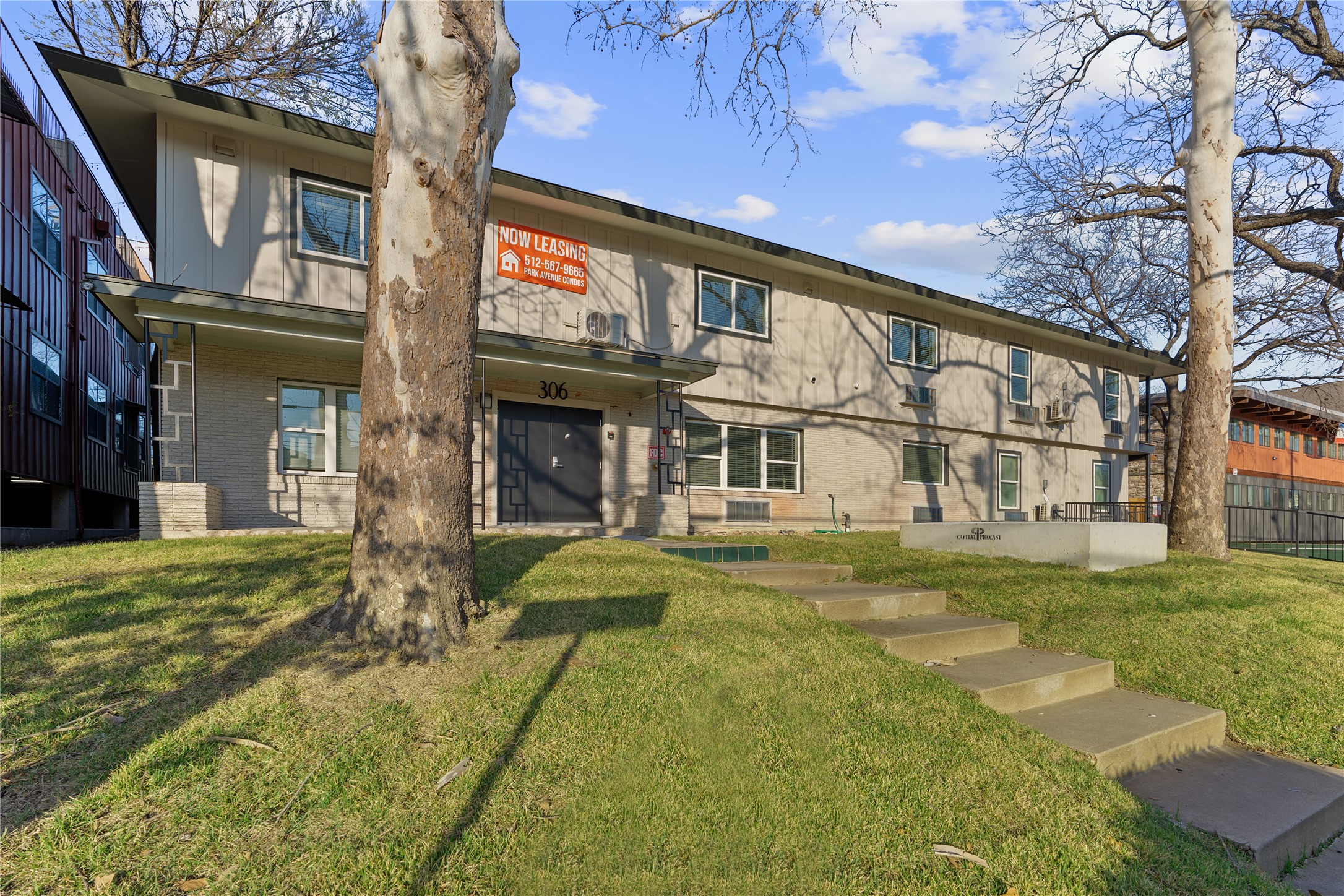 306 E 30th Street #210, Austin, TX 78705 — photo 2