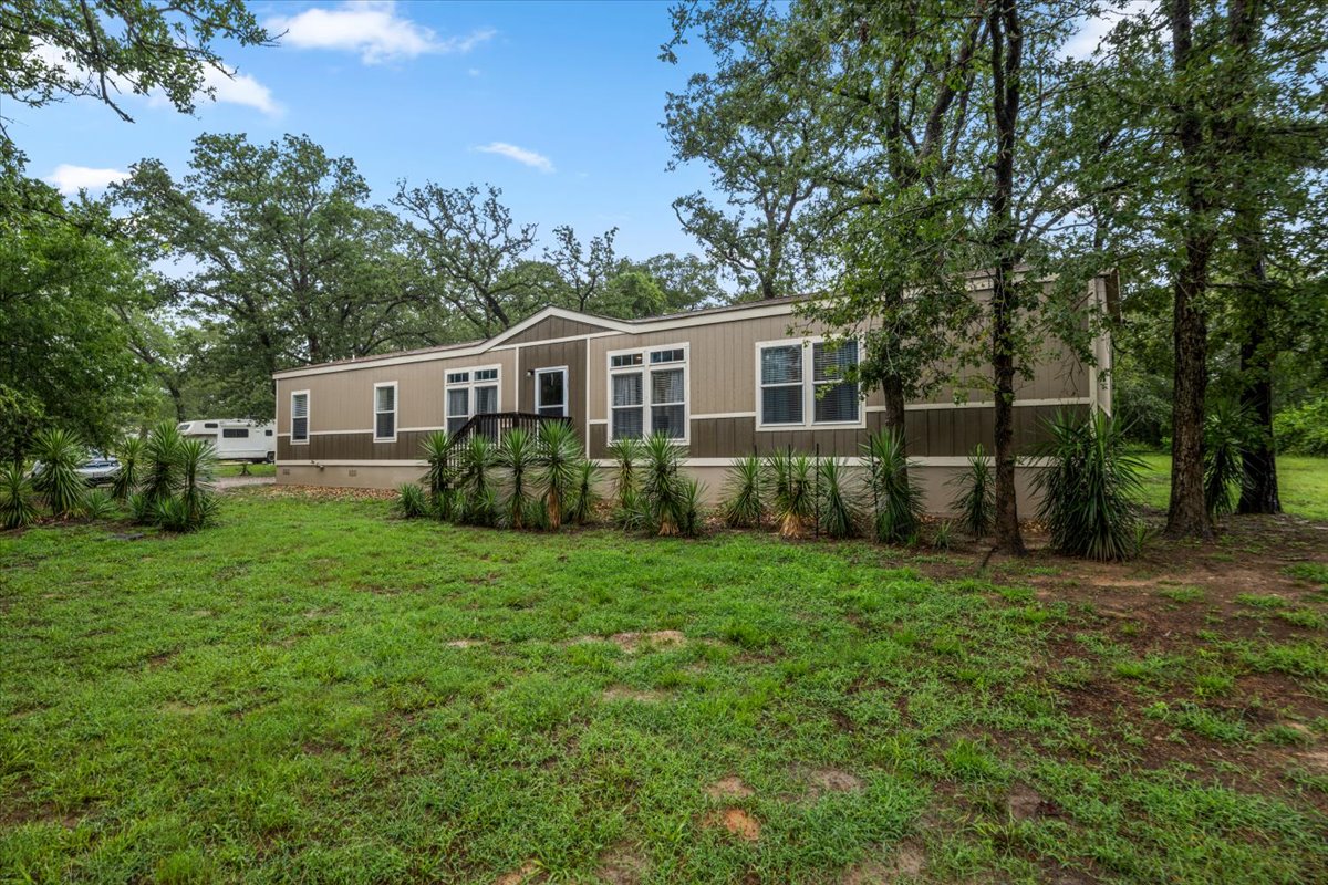 217 Pine Hill Loop — photo