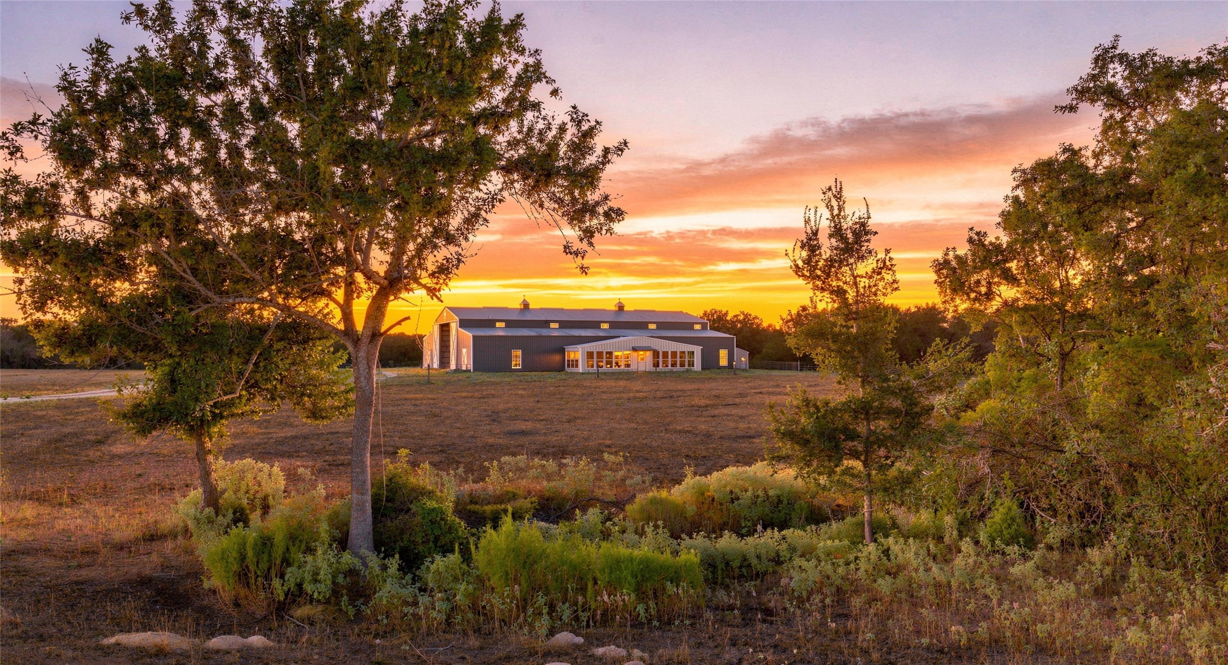 6417 County Road 240 — photo