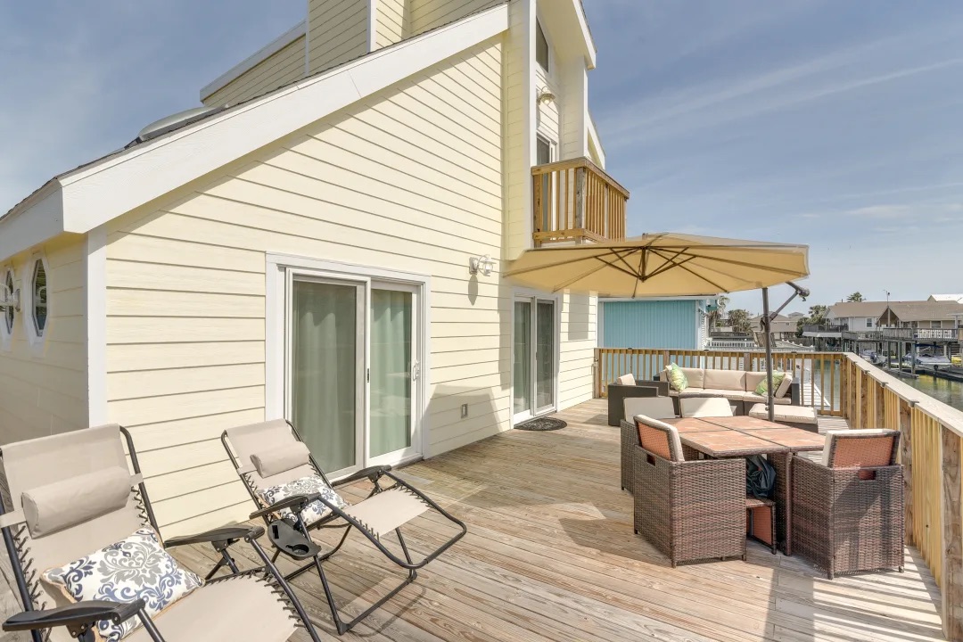 16525 Jamaica Cove Rd — photo