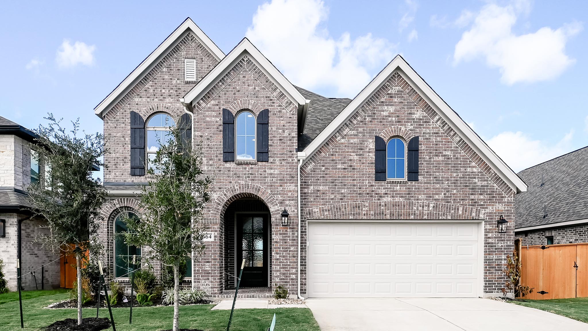 664 Bay Breeze Dr — photo