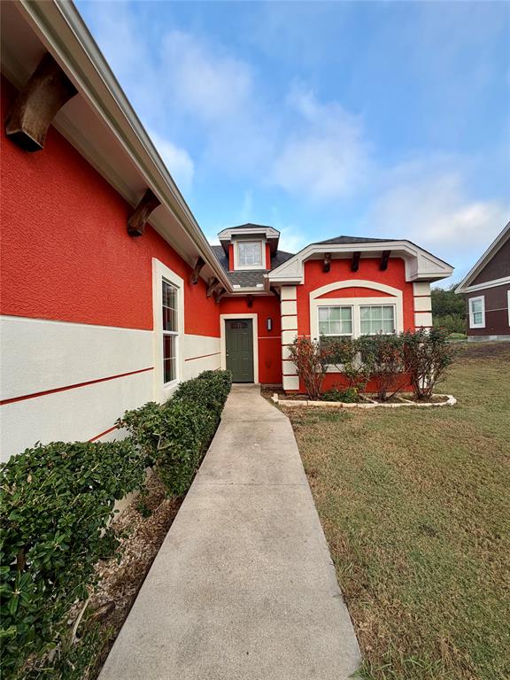 398 Mesa Dr D — photo
