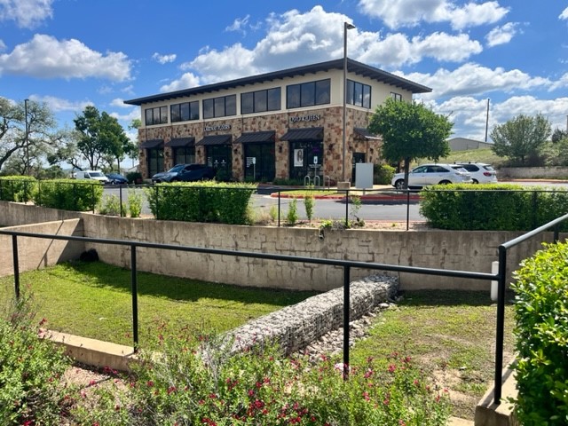 911 Ranch Road 620 — photo