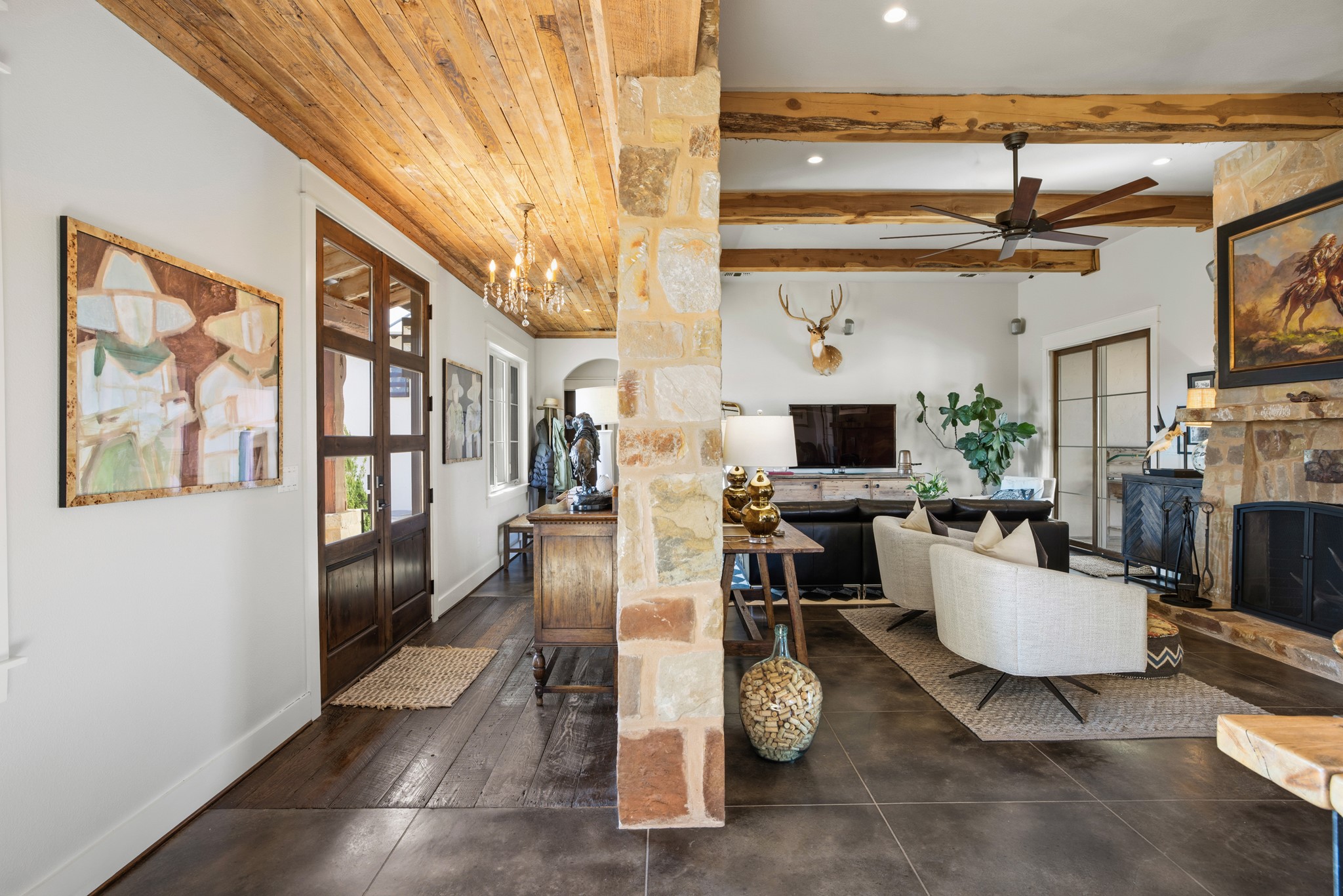 5686 Ranch Rd 1631, Fredericksburg, TX 78624 — photo 2