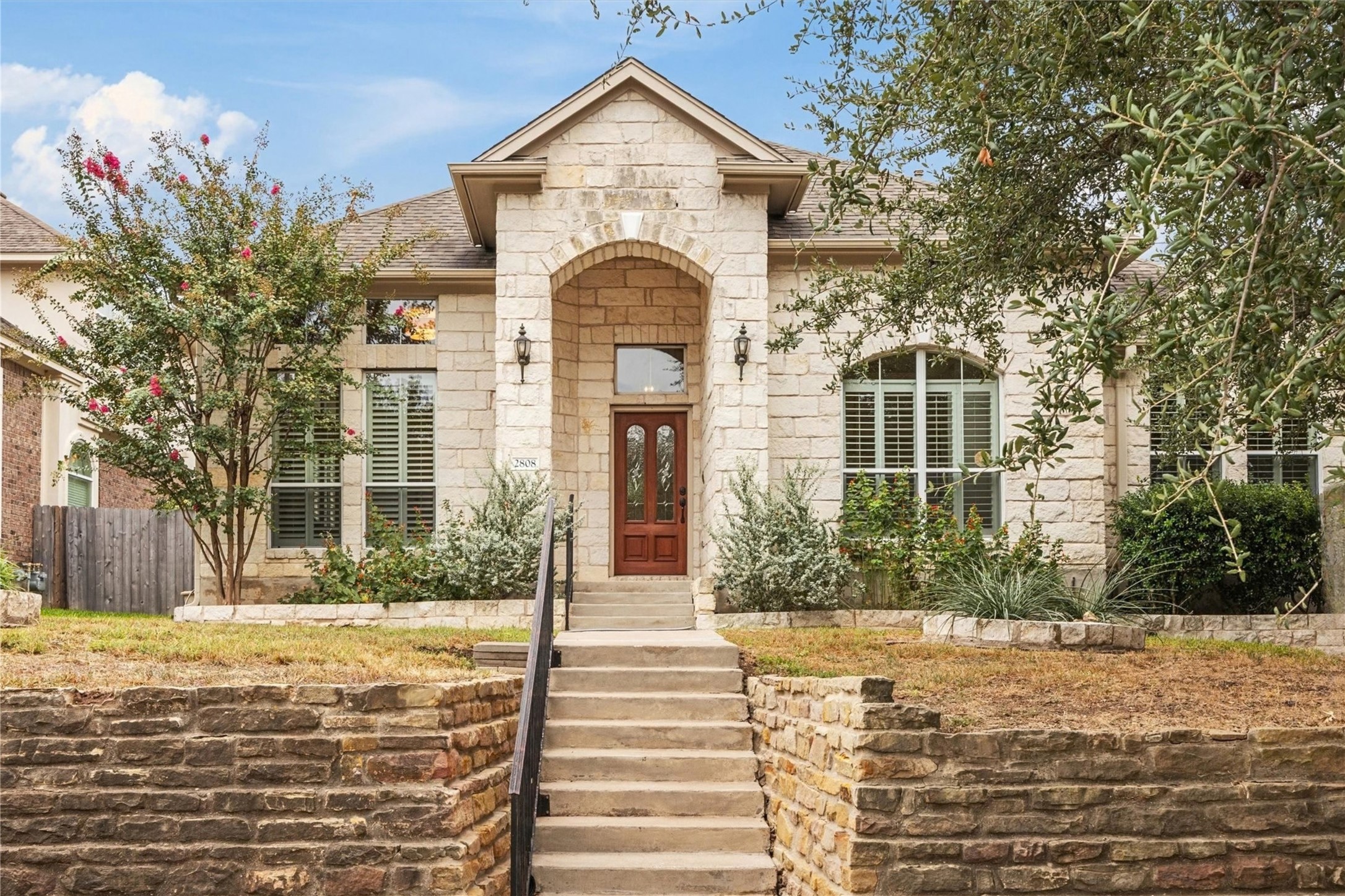 2808 Cashell Wood Dr — photo