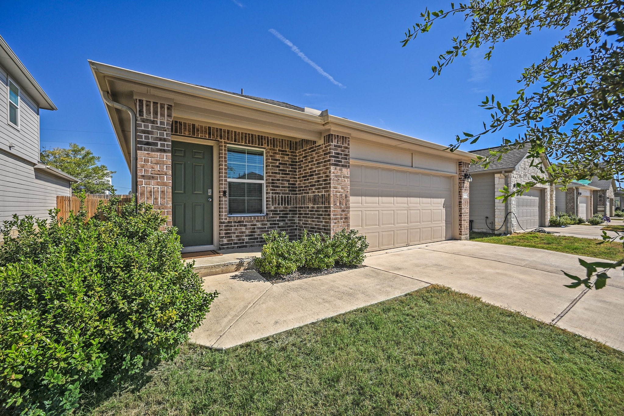 19108 Bear Grass Dr — photo