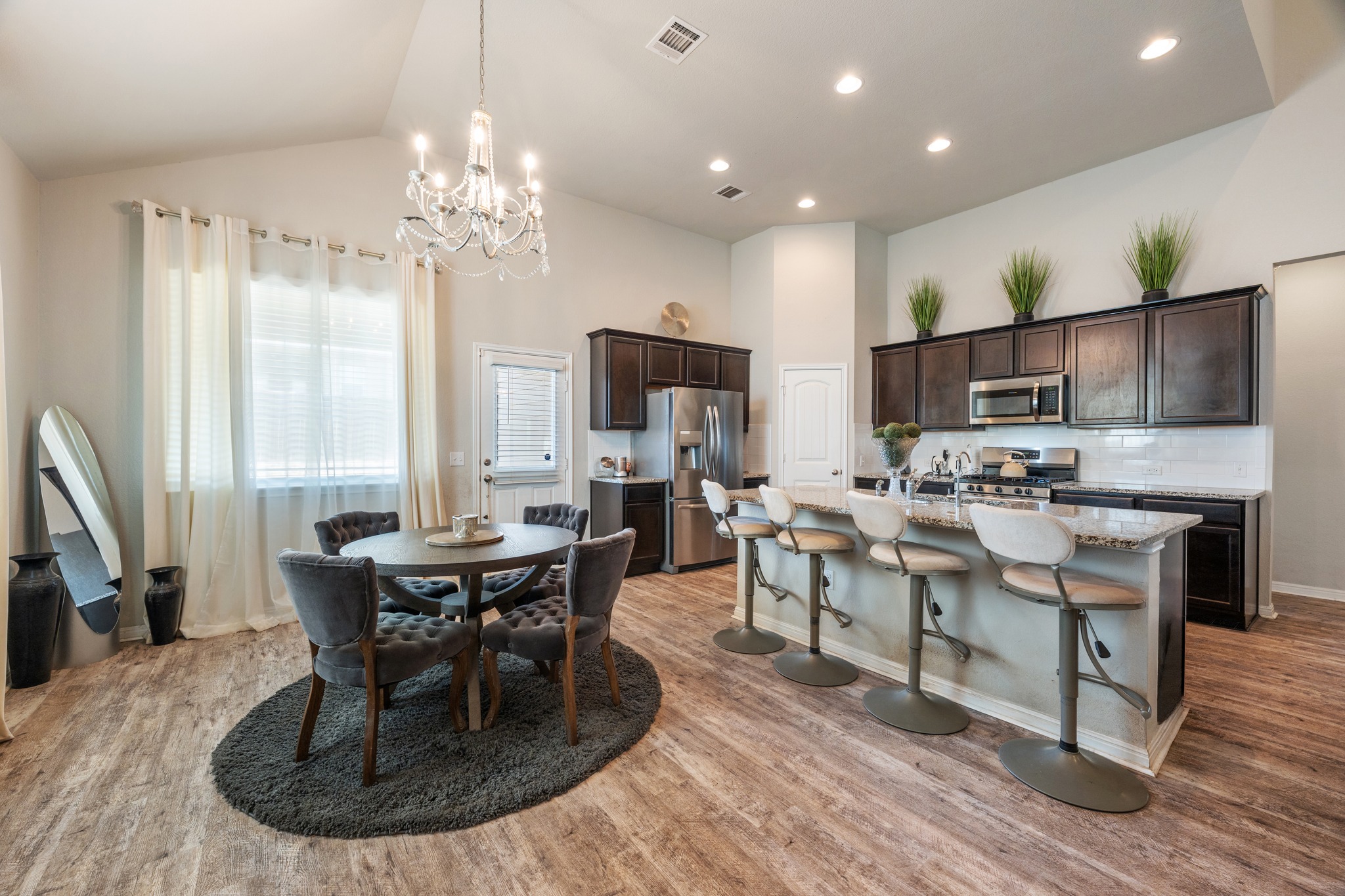 133 Empress Tree Dr — photo