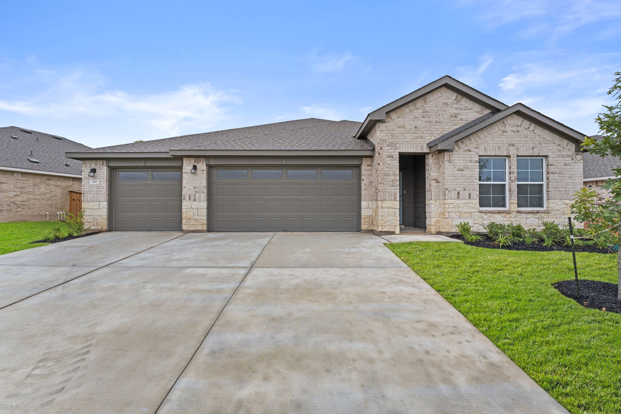 248 Rivers Edge Dr — photo