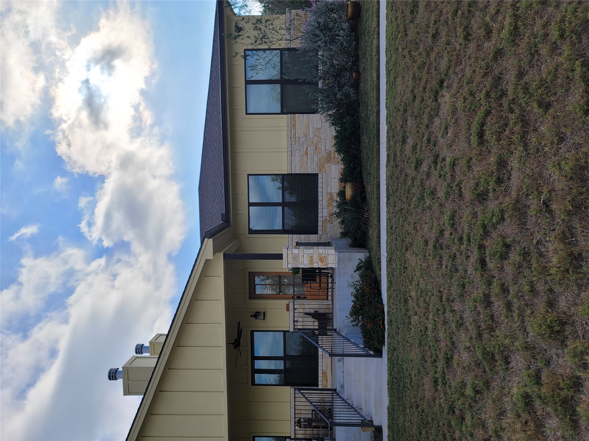 1248 Lake Shore Dr B — photo
