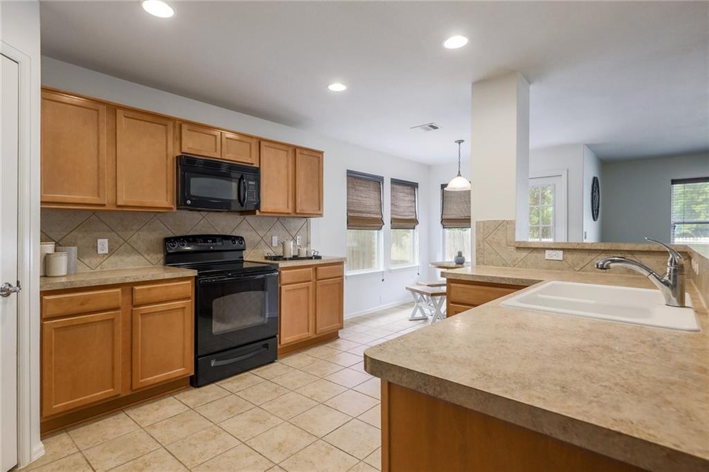 433 Moorhen CV — photo