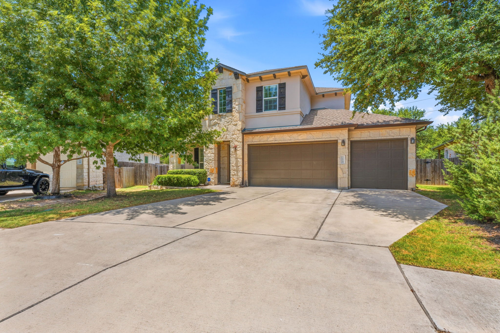 7124 Calpe Dr — photo