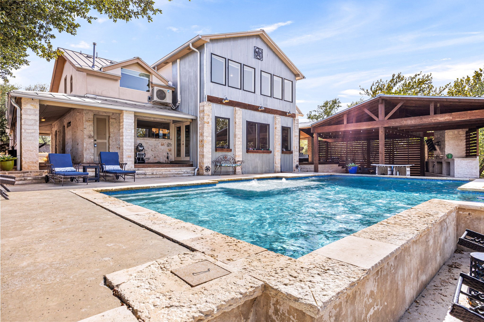 3114 Pace Bend Rd S — photo