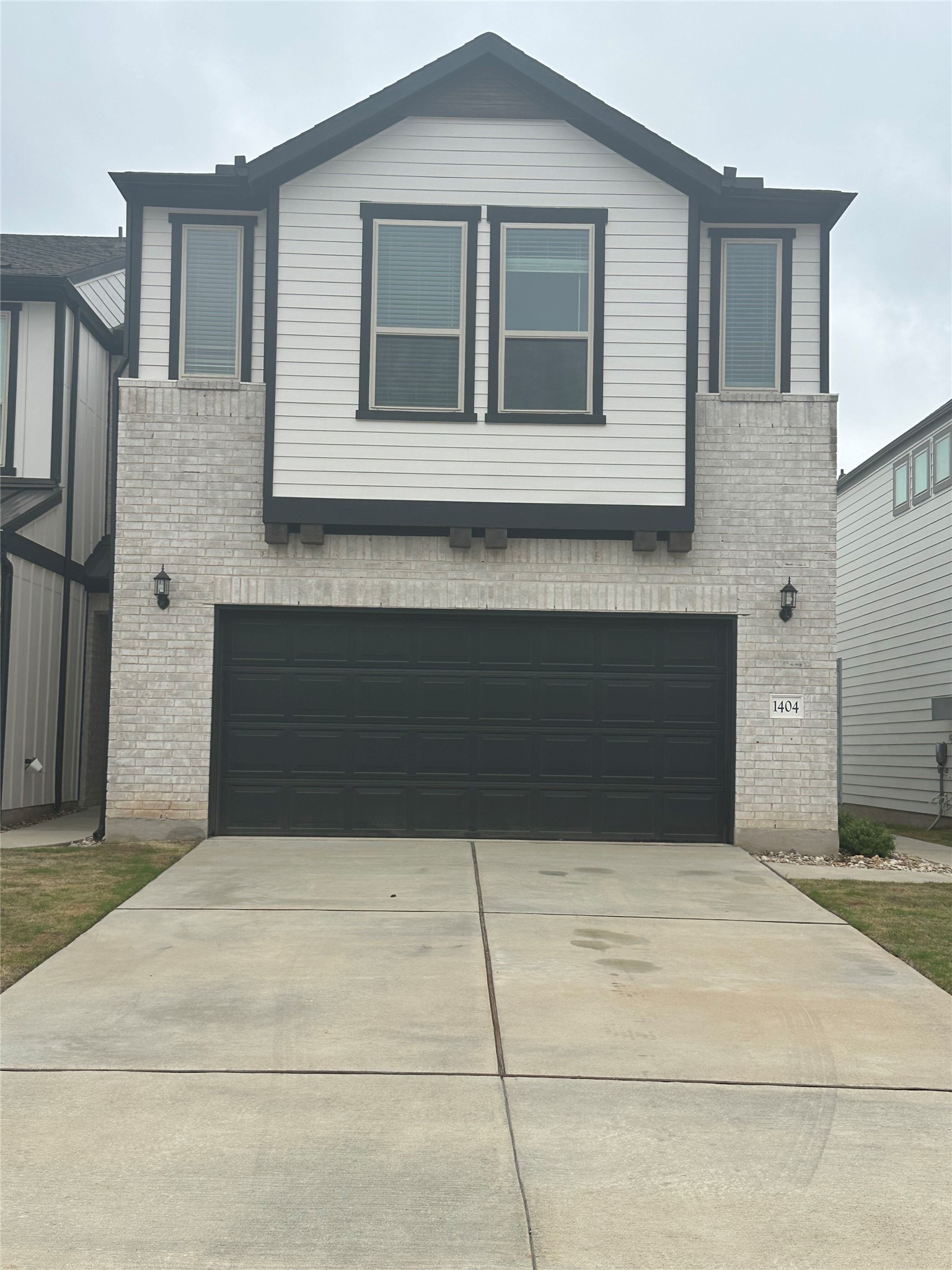 2725 Woodall Dr 1404 — photo