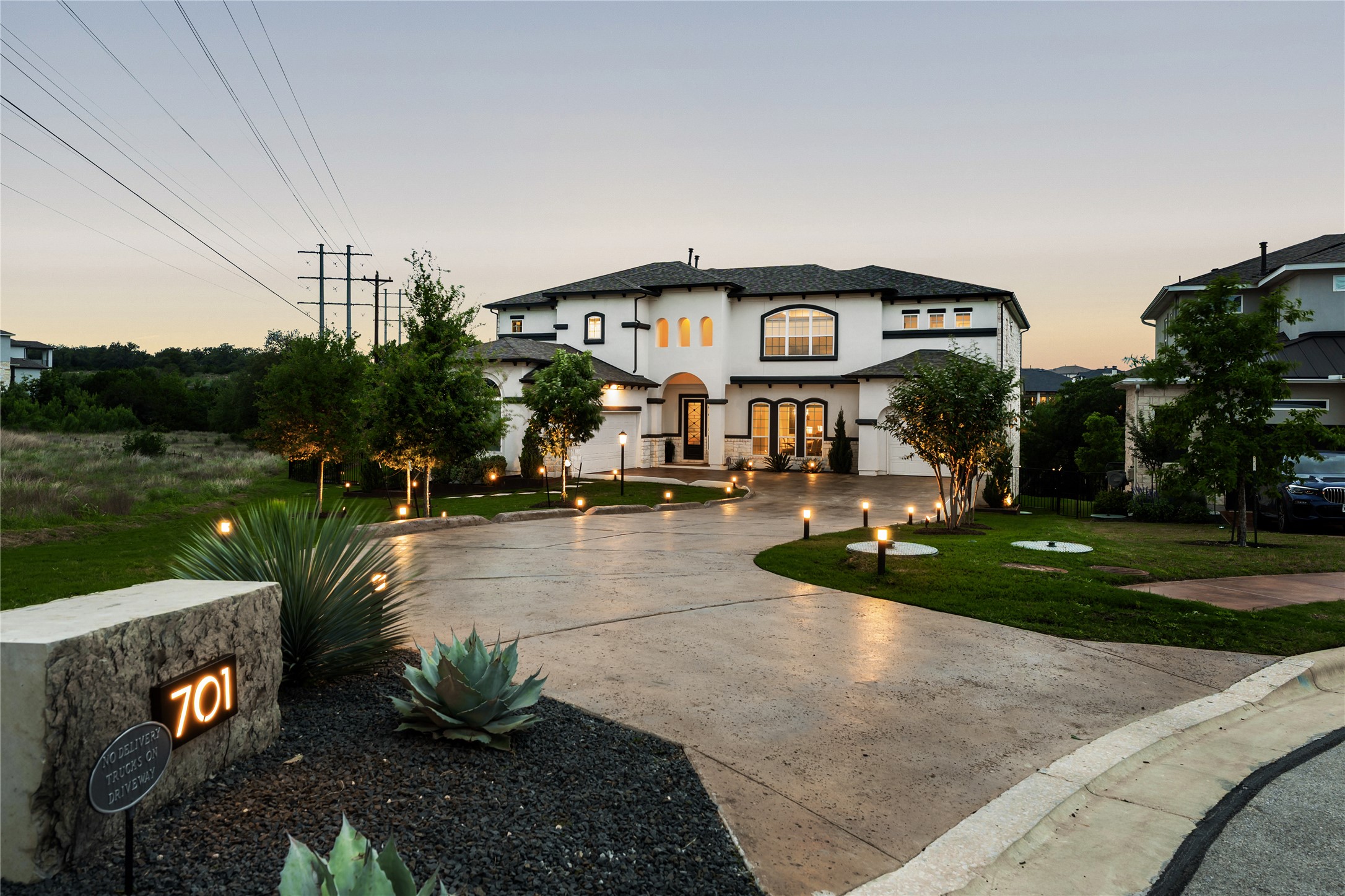 701 Echelon Pl — photo