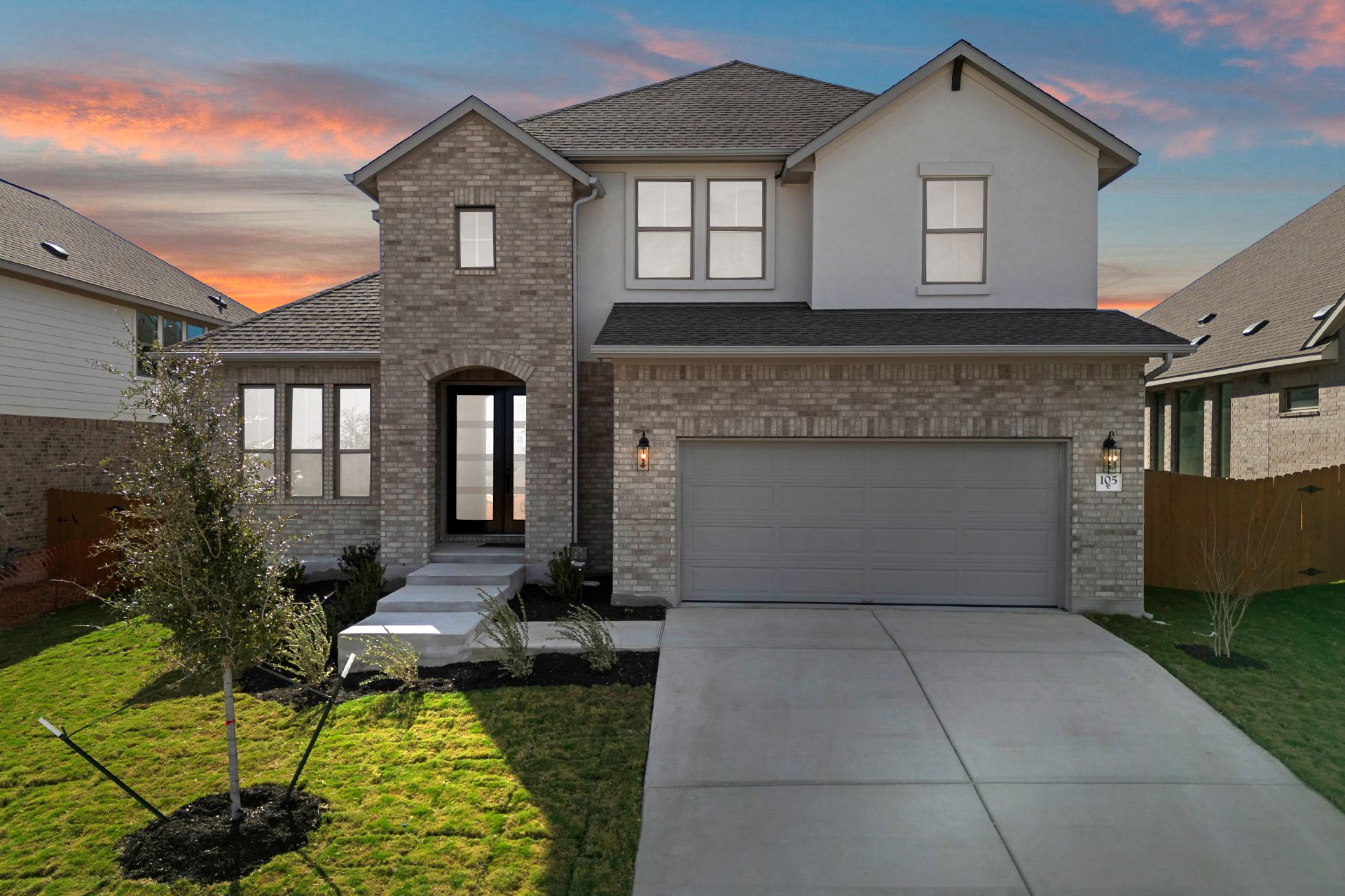 105 Gibbs Dr — photo