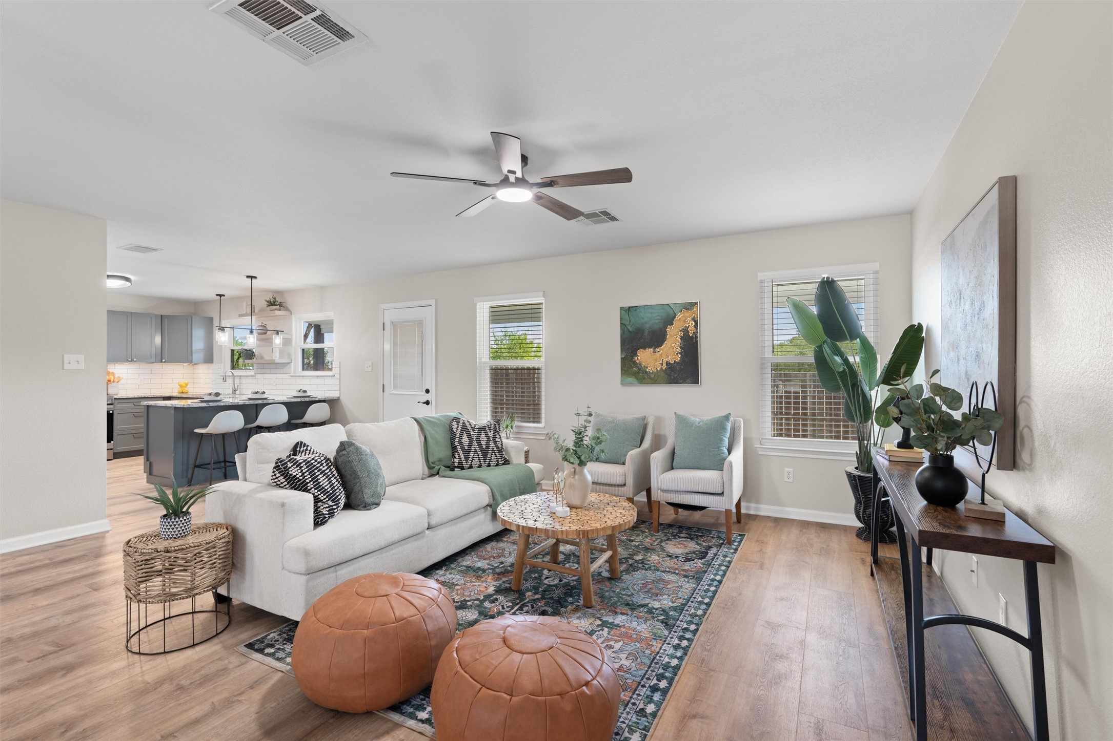 724 Lavaca Loop, Elgin, TX 78621 — photo 3