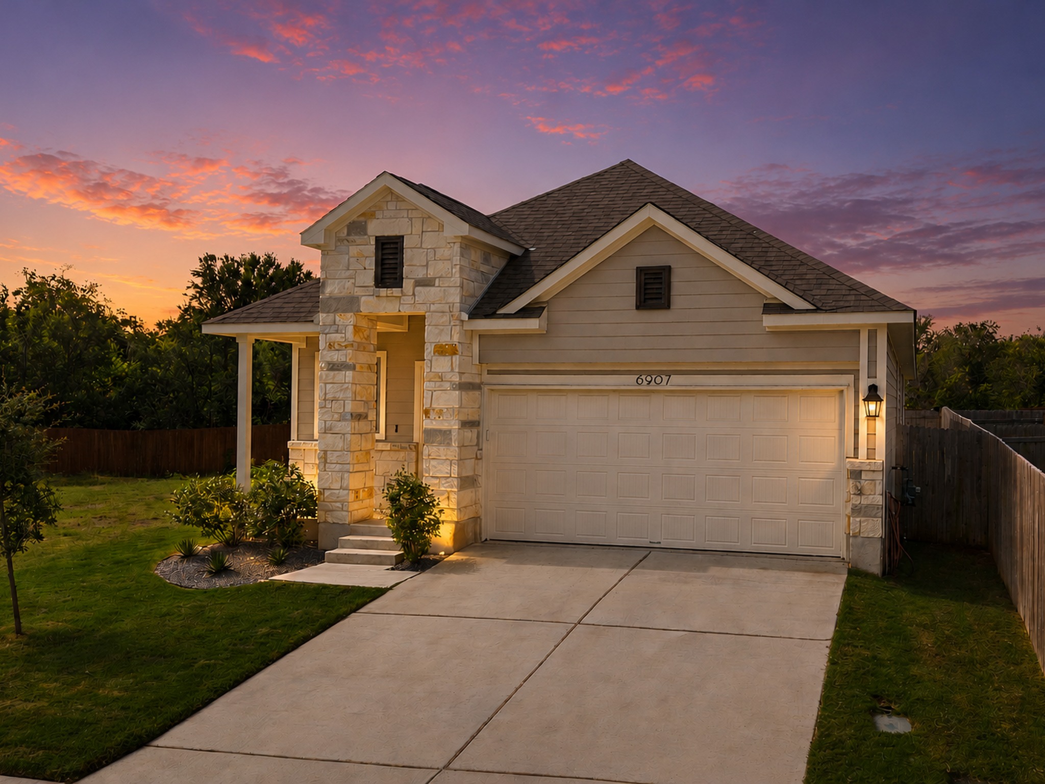 6907 Short Run Ln — photo