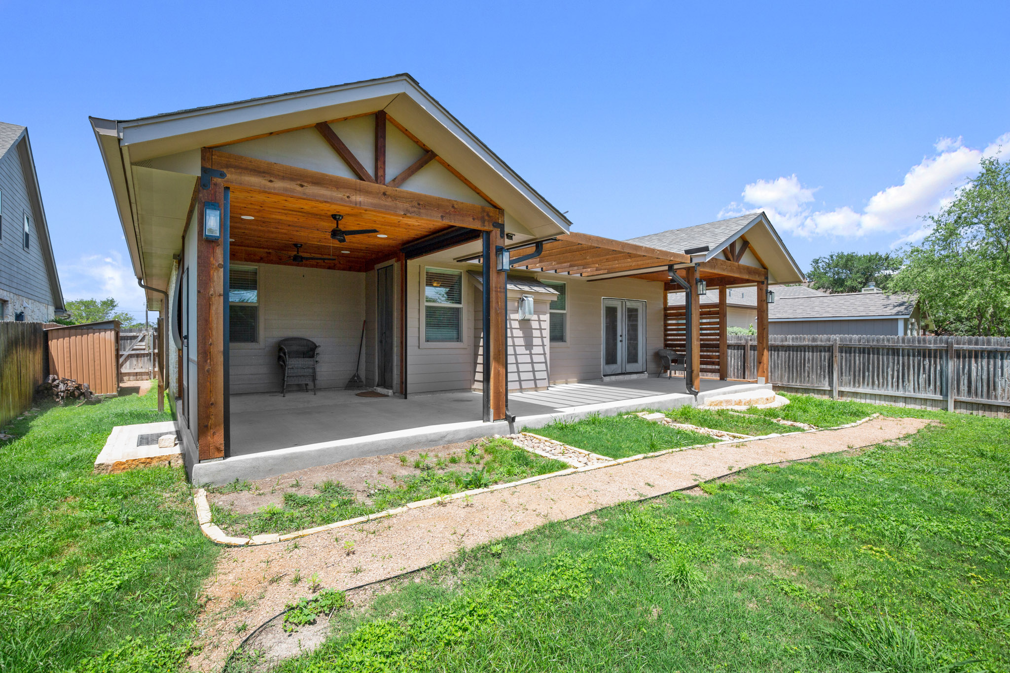 301 Bluff Street, Buda, TX 78610 — photo 3