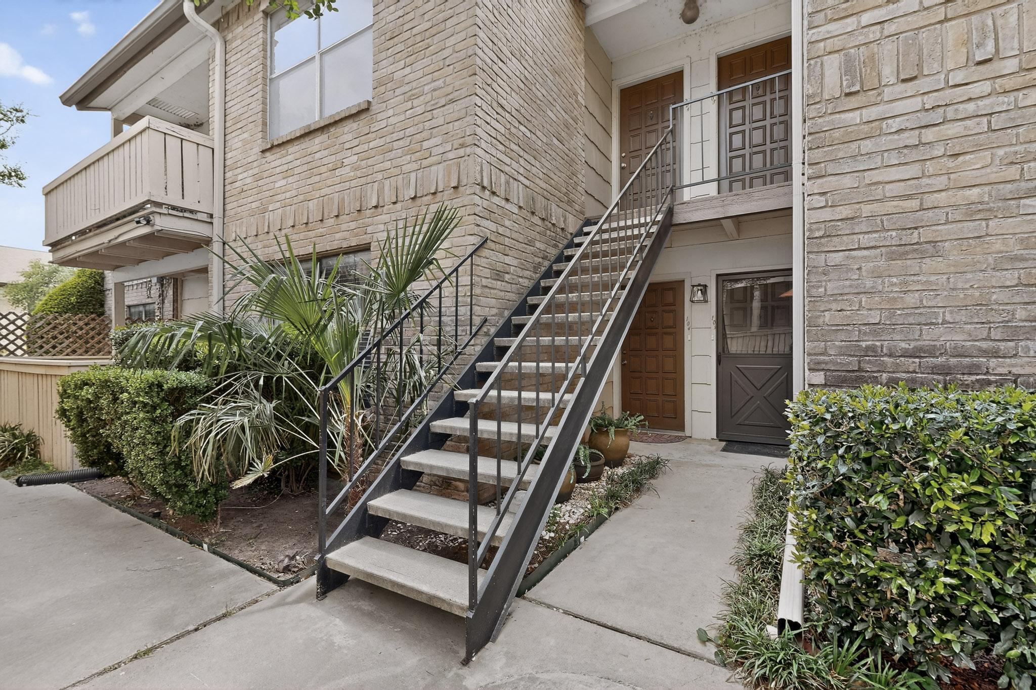 8210 Bent Tree Rd 104 — photo