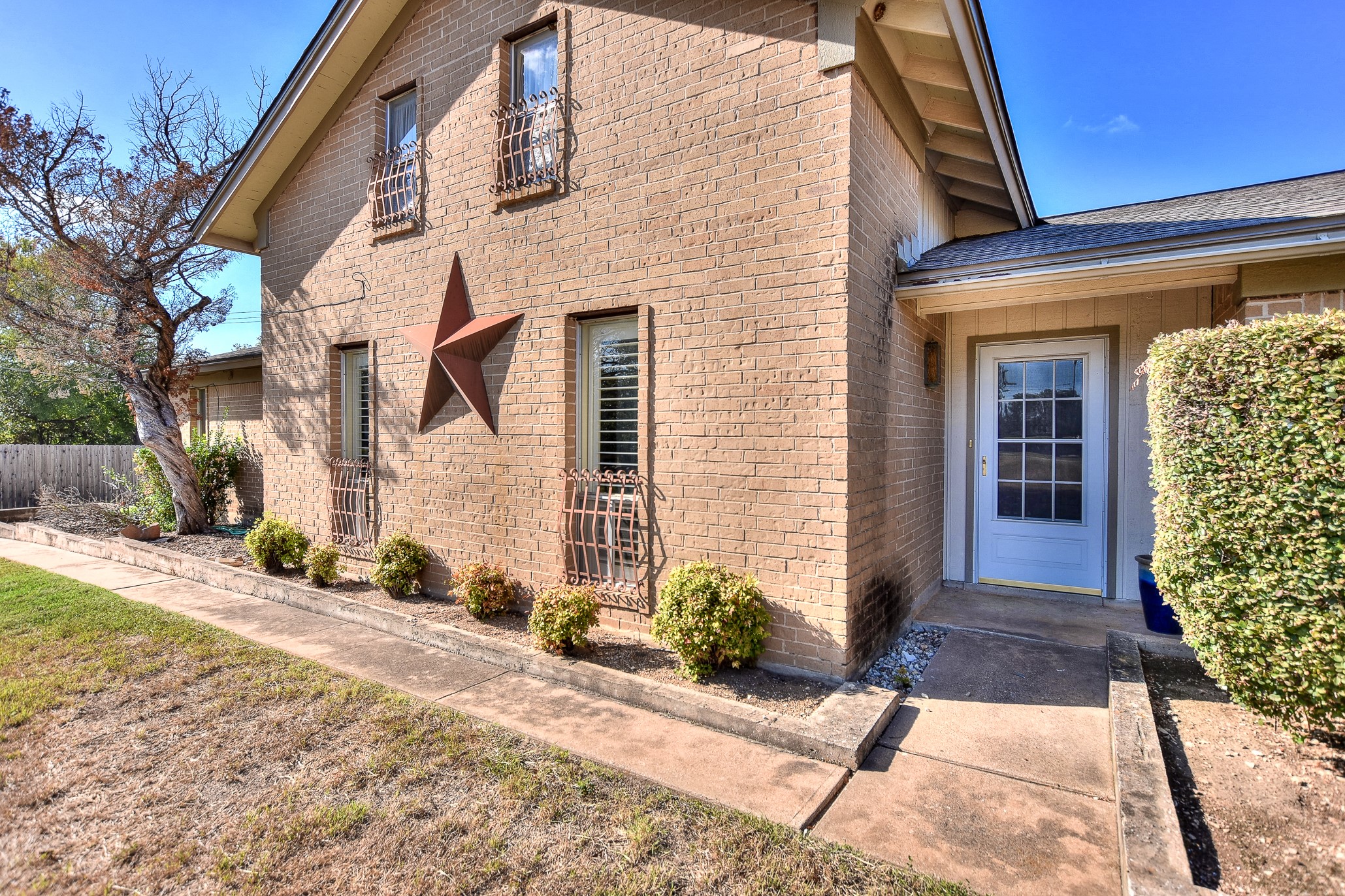 118 Oak Ridge Cir — photo