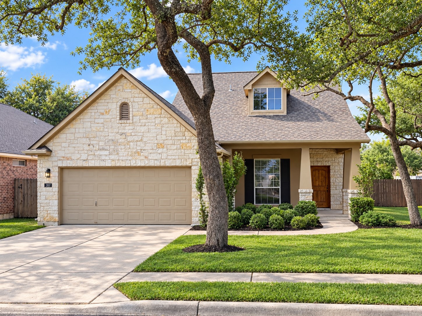 207 Arrowhead Trl — photo
