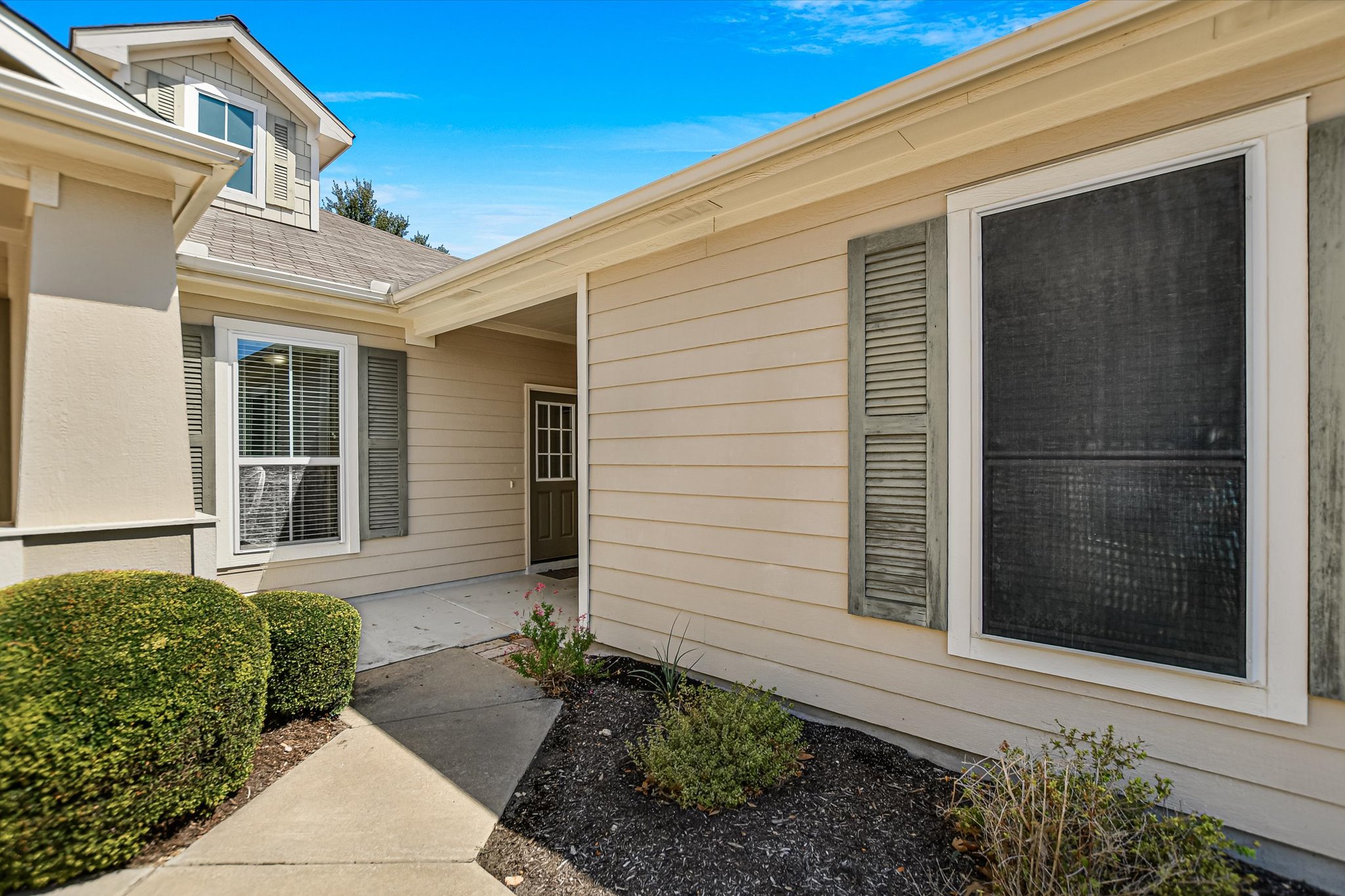 215 Bonham Loop, Georgetown, TX 78633 — photo 3