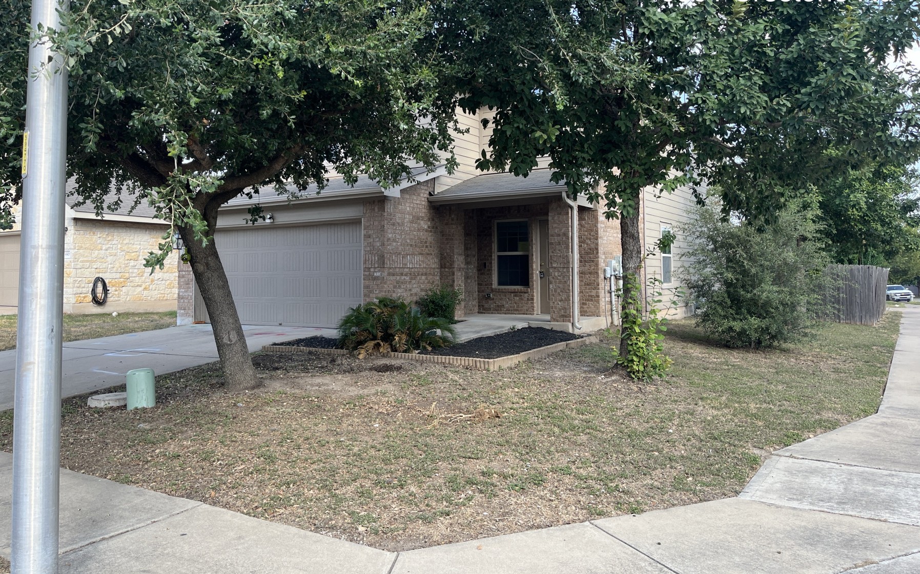 6901 Crestone Road, Austin, TX 78744 — photo 2