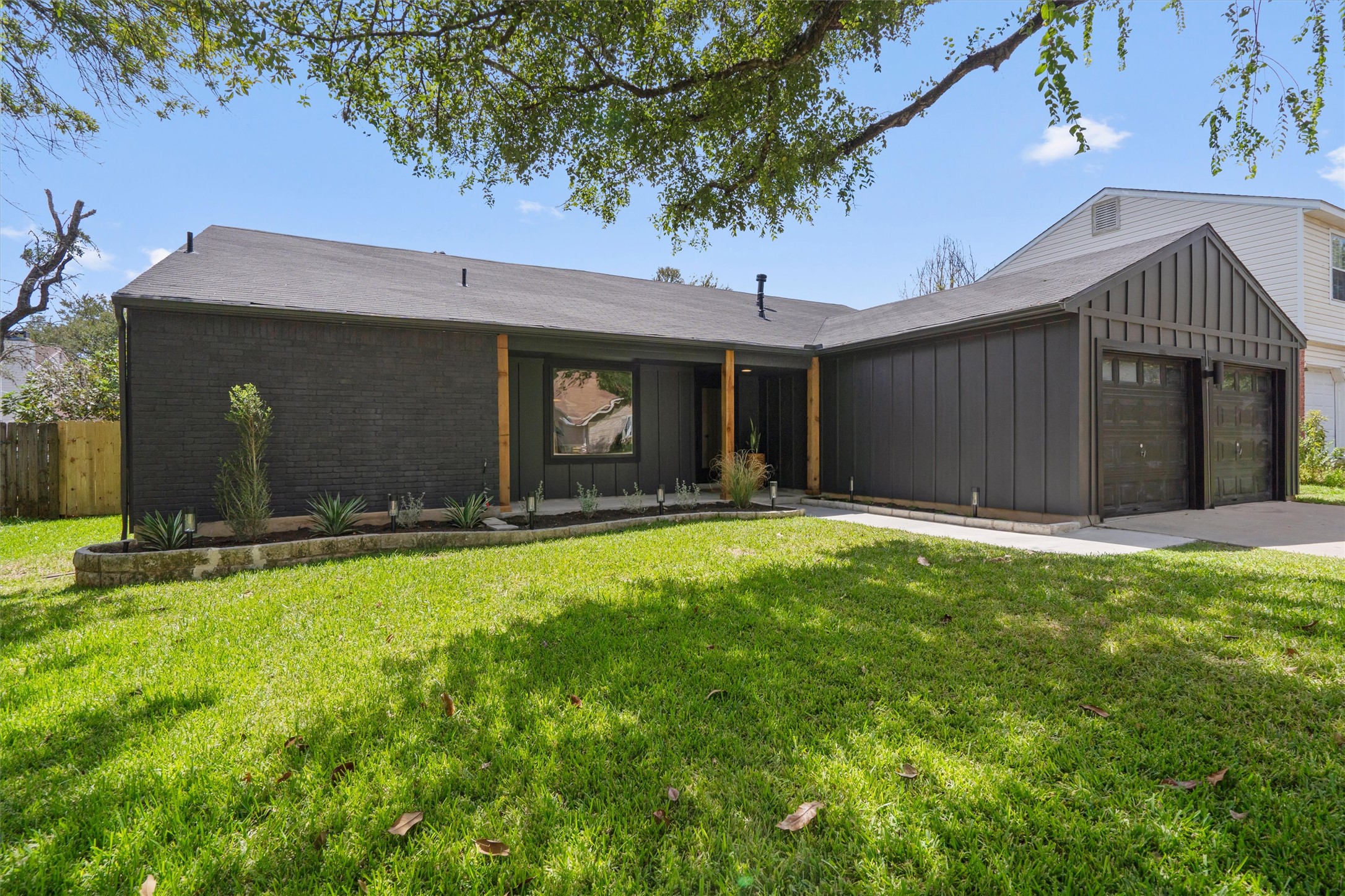 2713 Inridge Dr — photo