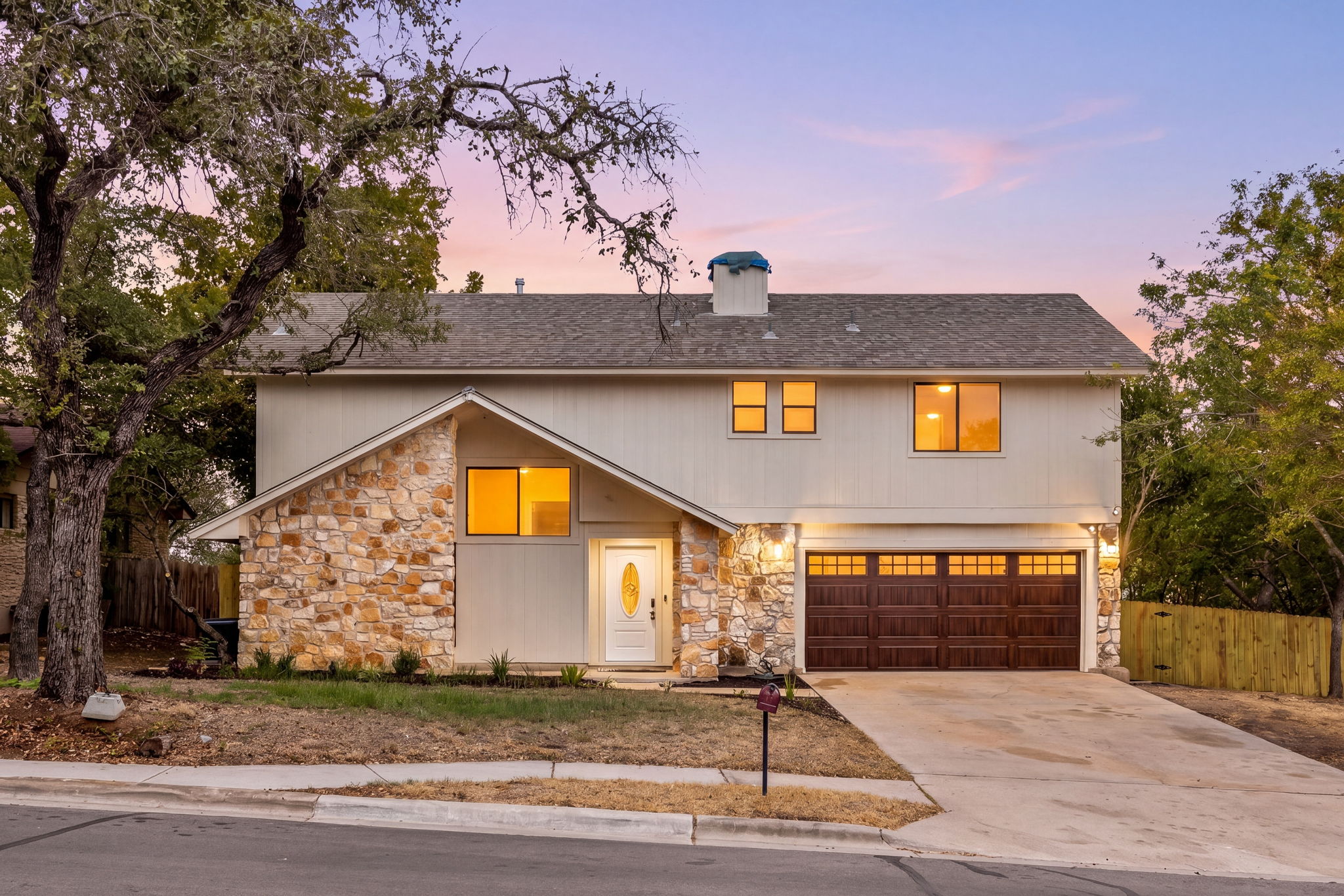 10408 Timbercrest Ln — photo