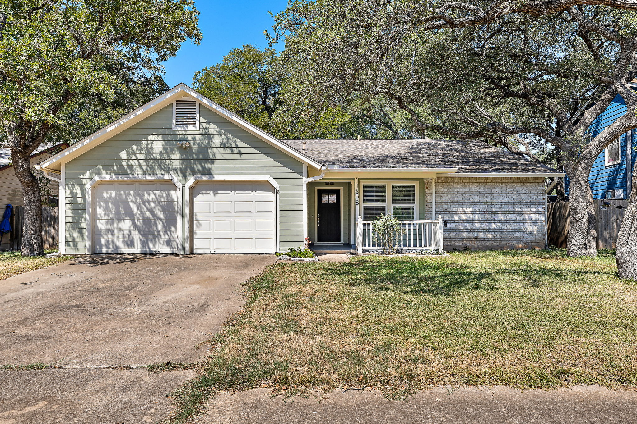 11608 Tanglebriar Trl — photo
