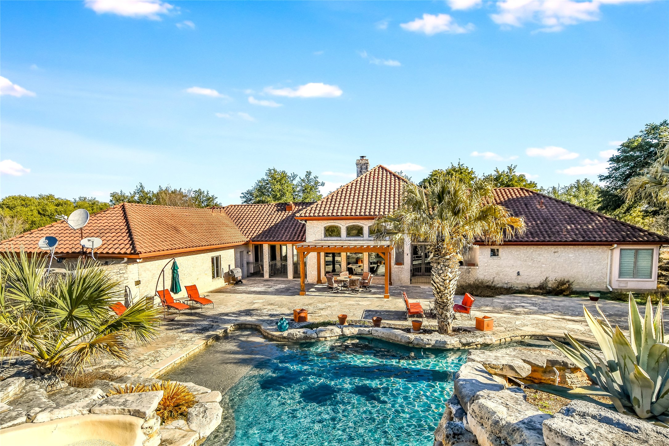 25909 Hamilton Pool Road, Round Mountain, TX 78663 — photo 2