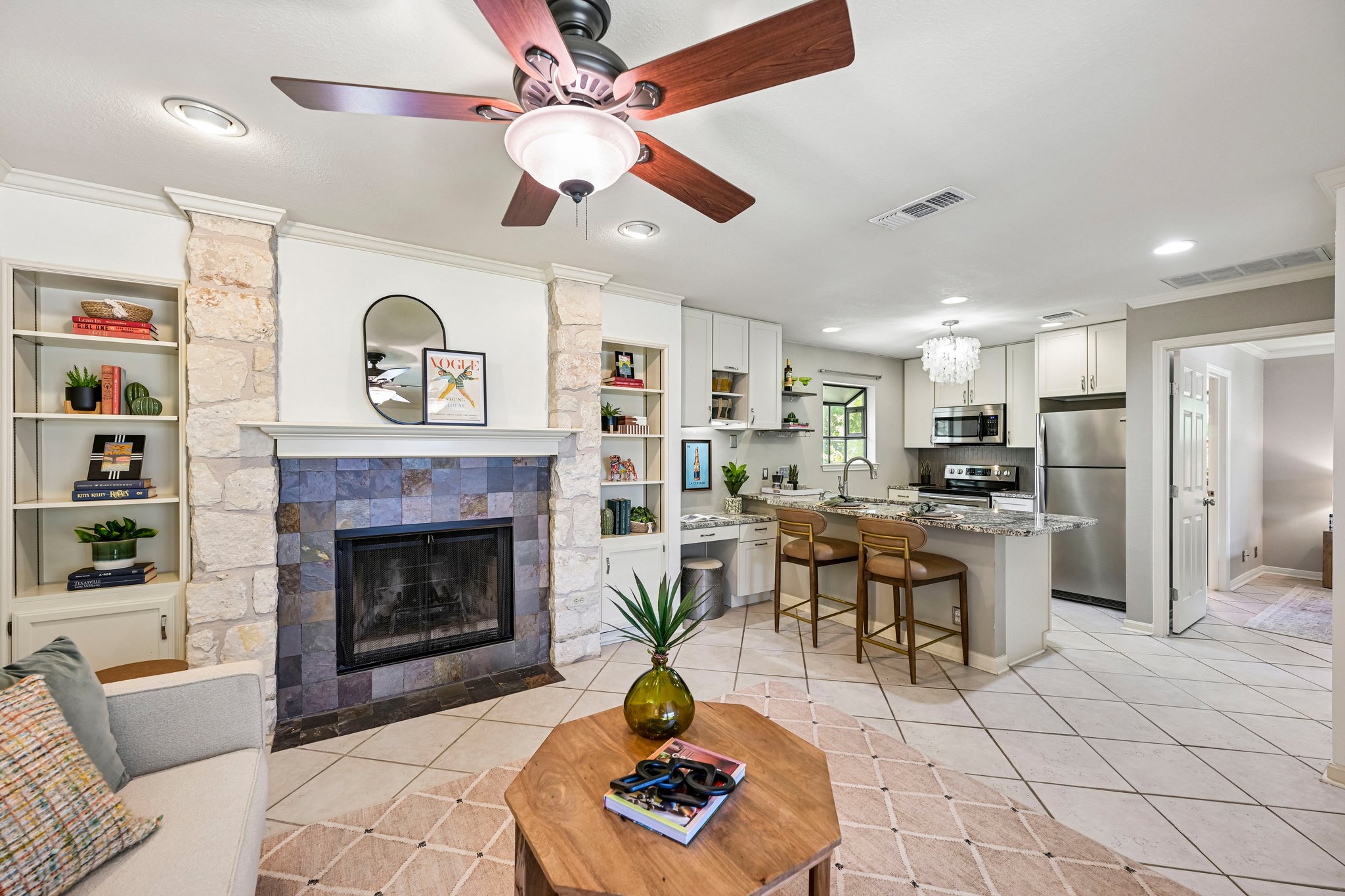 2412 Enfield Rd 8 — photo