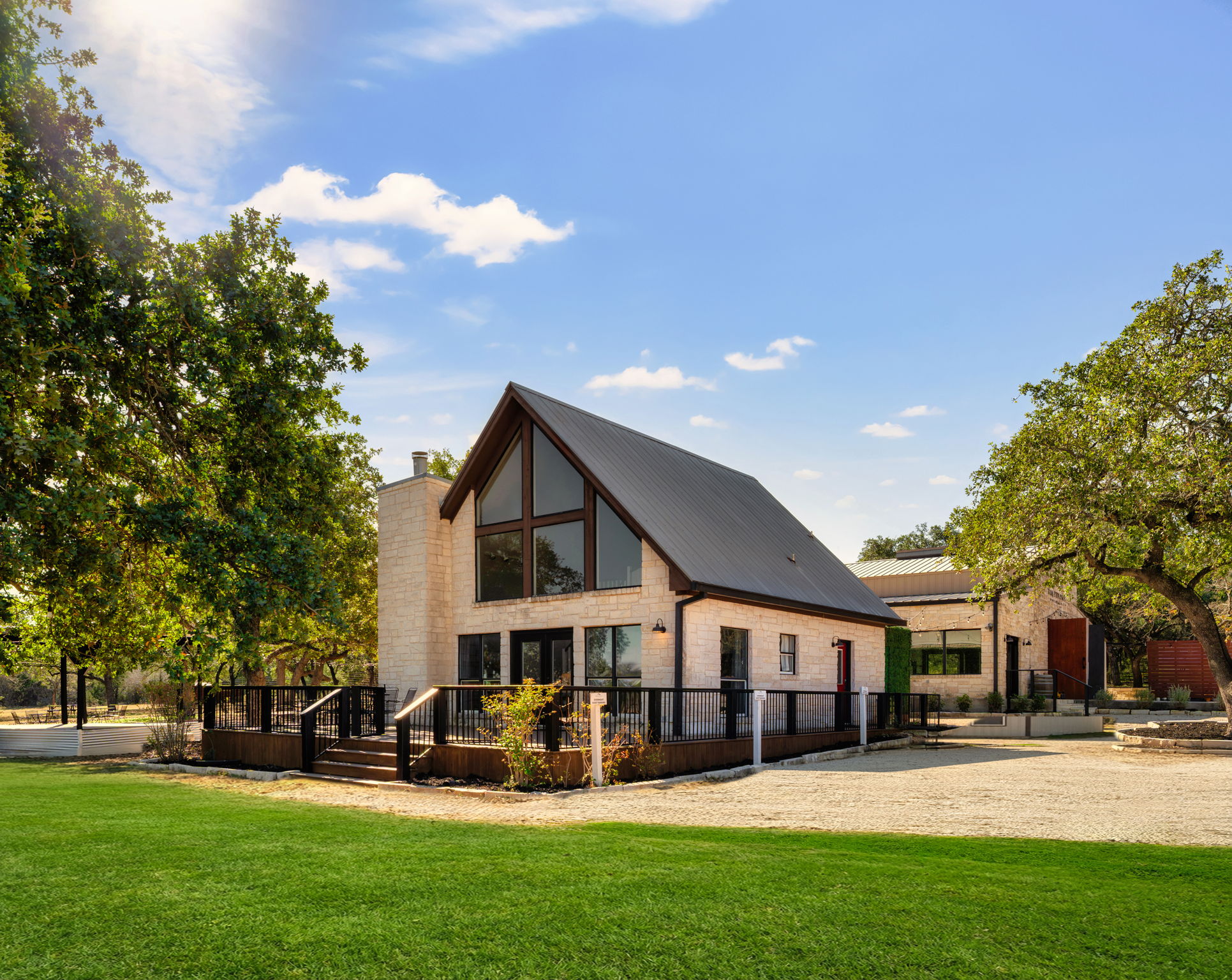 25711 Hamilton Pool Rd — photo