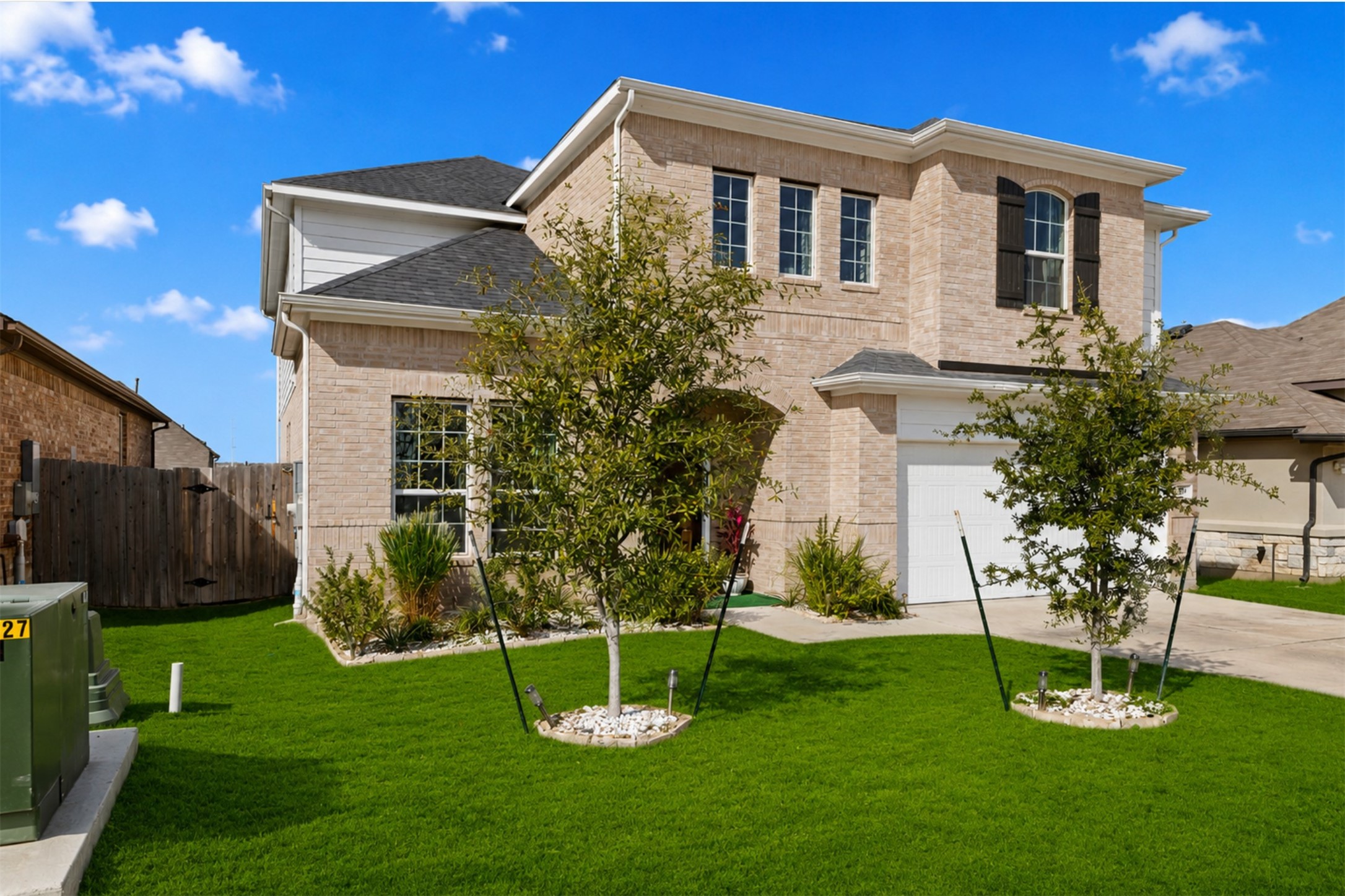 189 Durian Loop, Buda, TX 78610 — photo 2