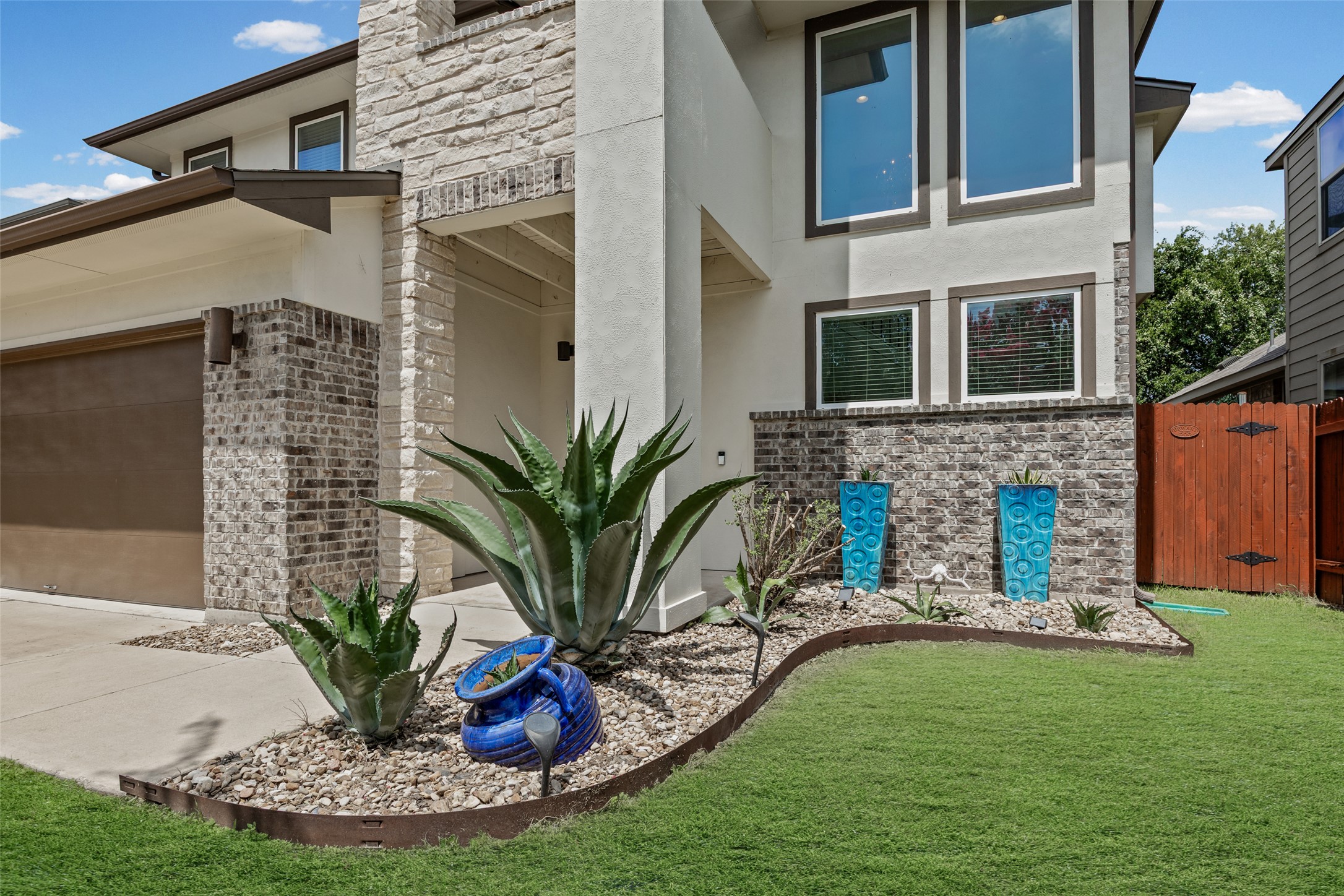 6717 Alleyton Dr — photo