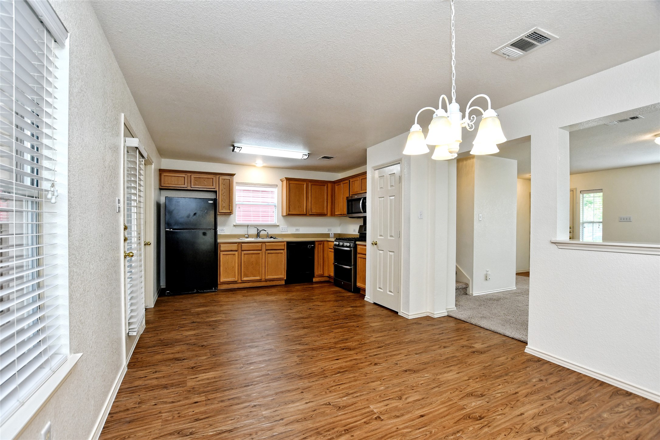 1815 Lost Maples Loop, Cedar Park, TX 78613 — photo 3