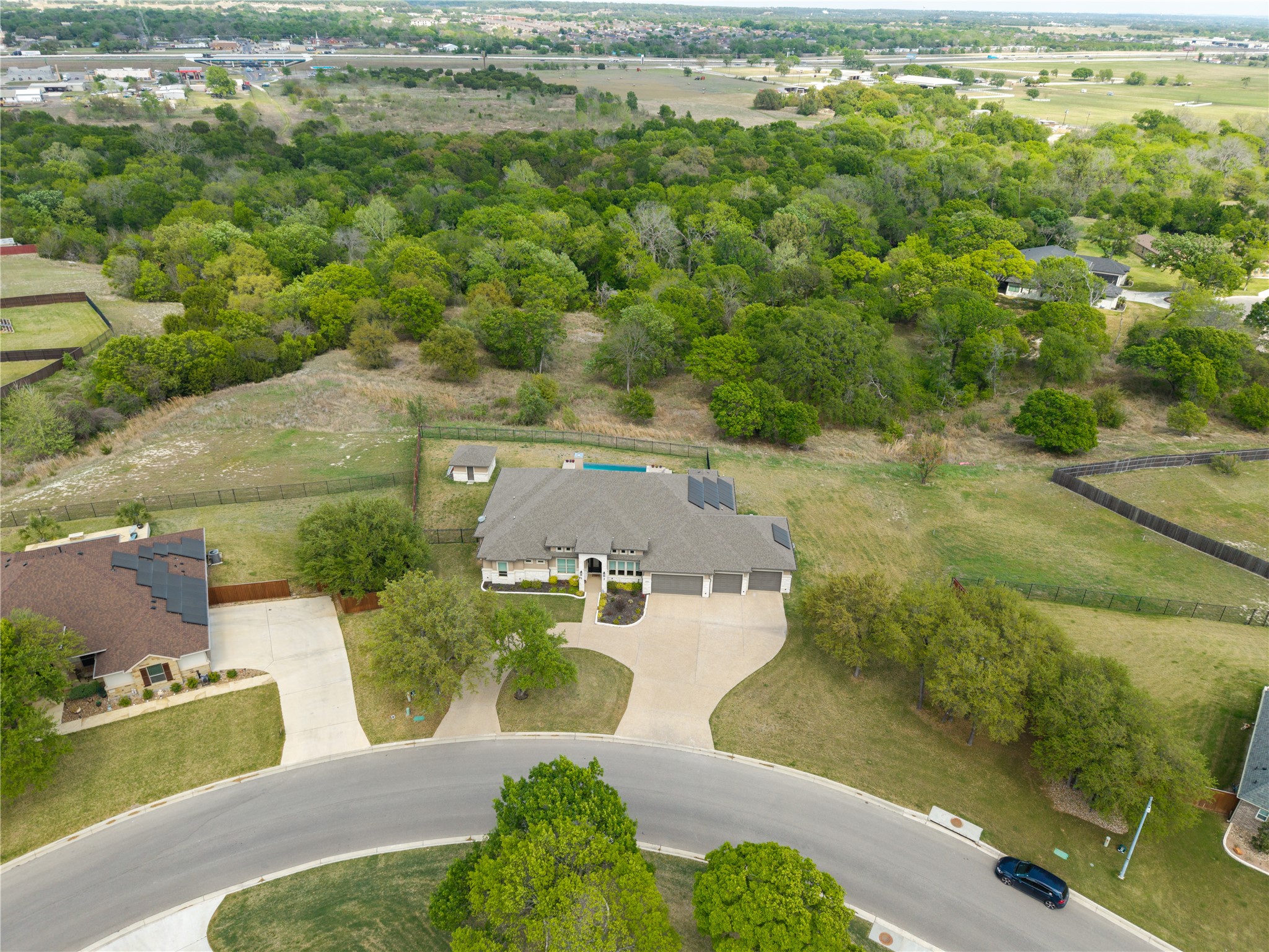 4013 Turning Leaf Dr — photo