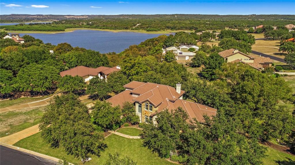 2401 Sailpoint Dr — photo