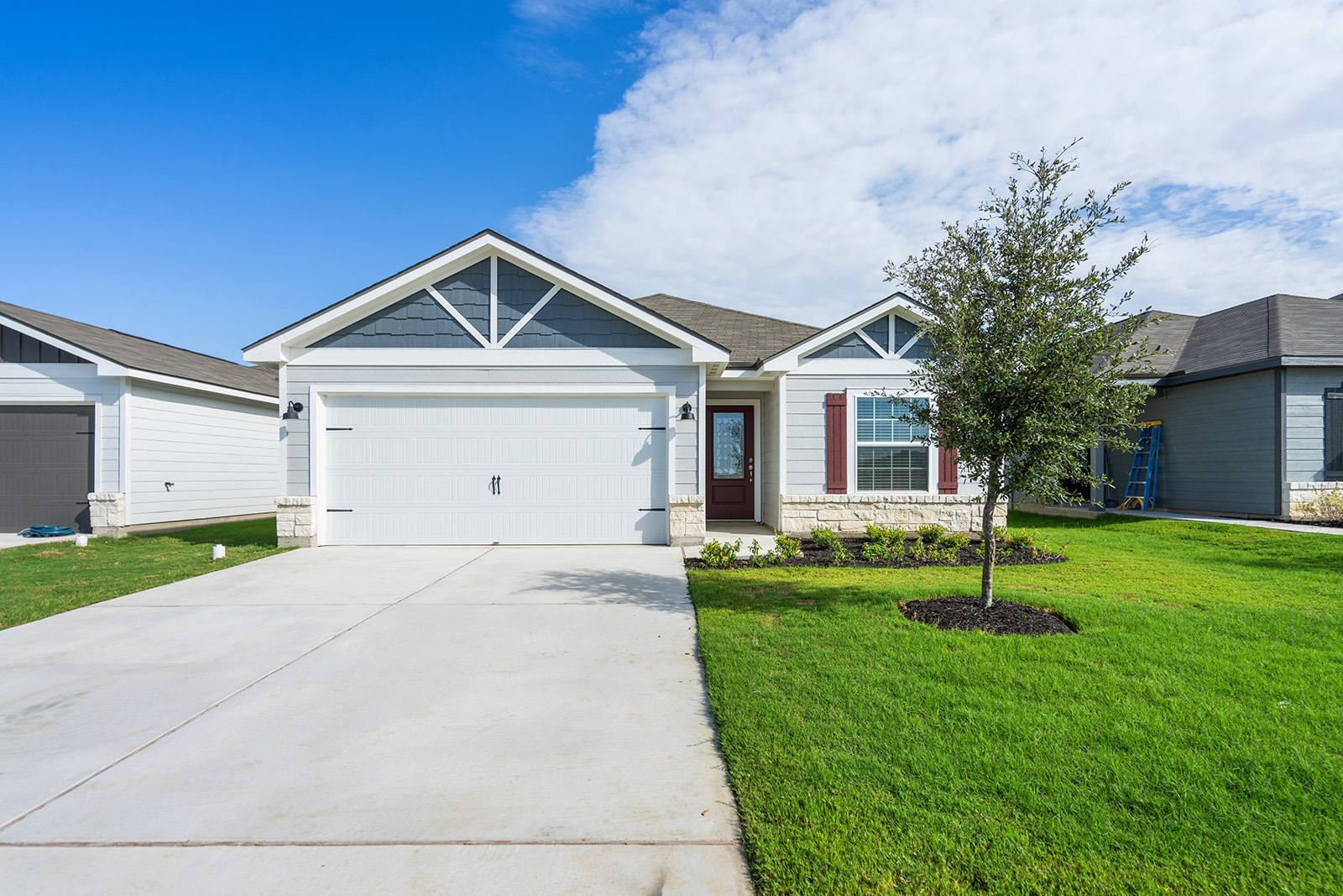 245 W Luna Blue Ln — photo
