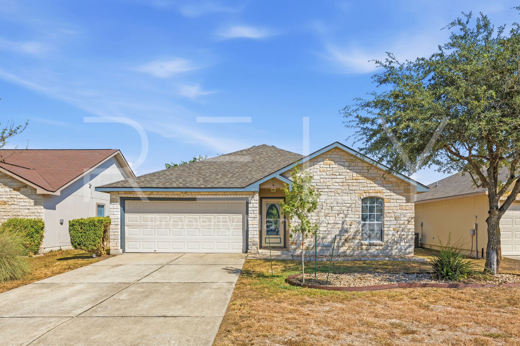 241 Moonstone Dr — photo