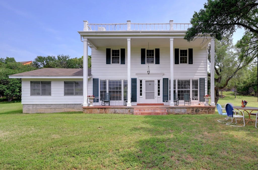 119 River Pl — photo
