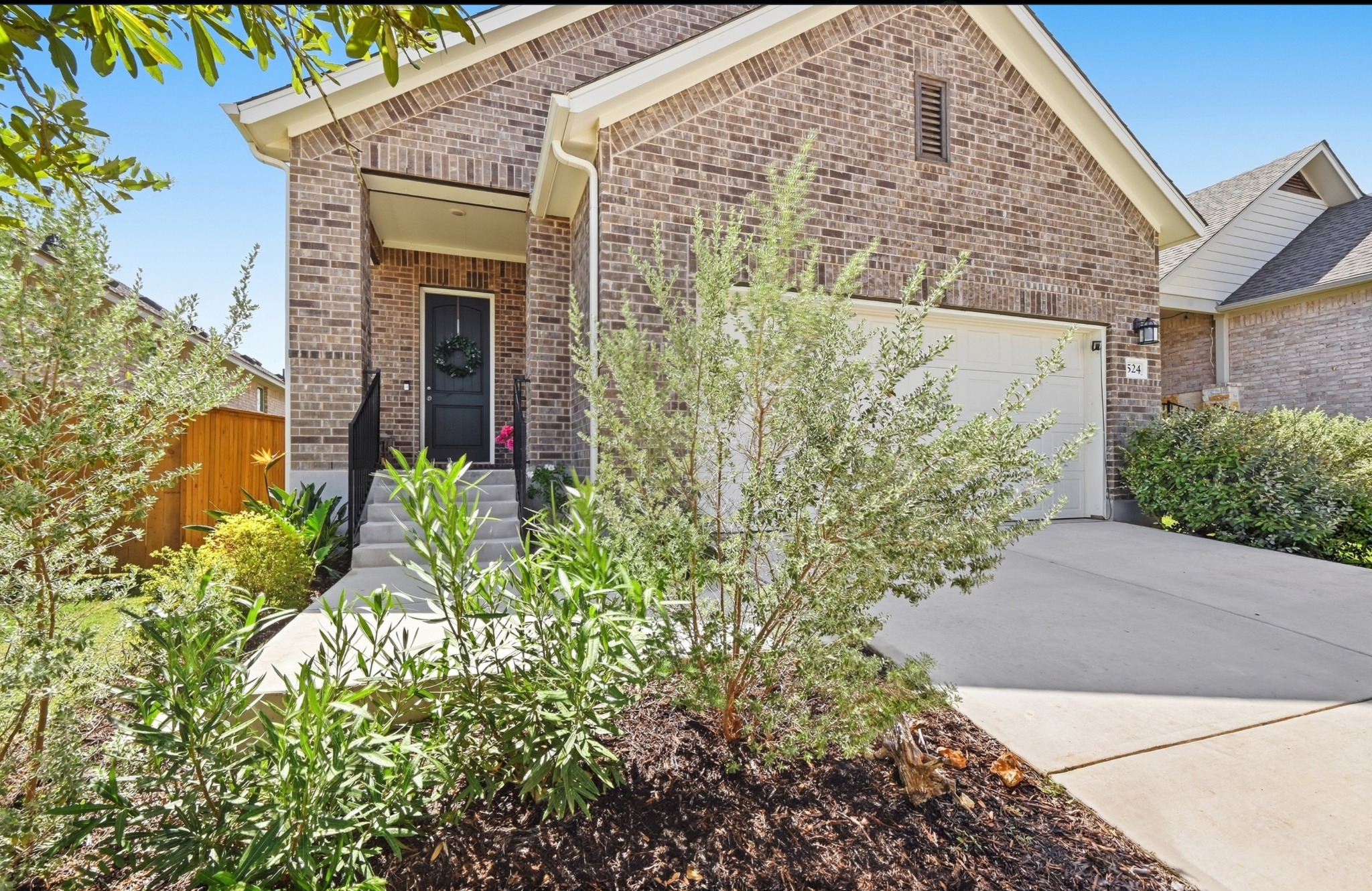 524 Possumhaw Ln — photo
